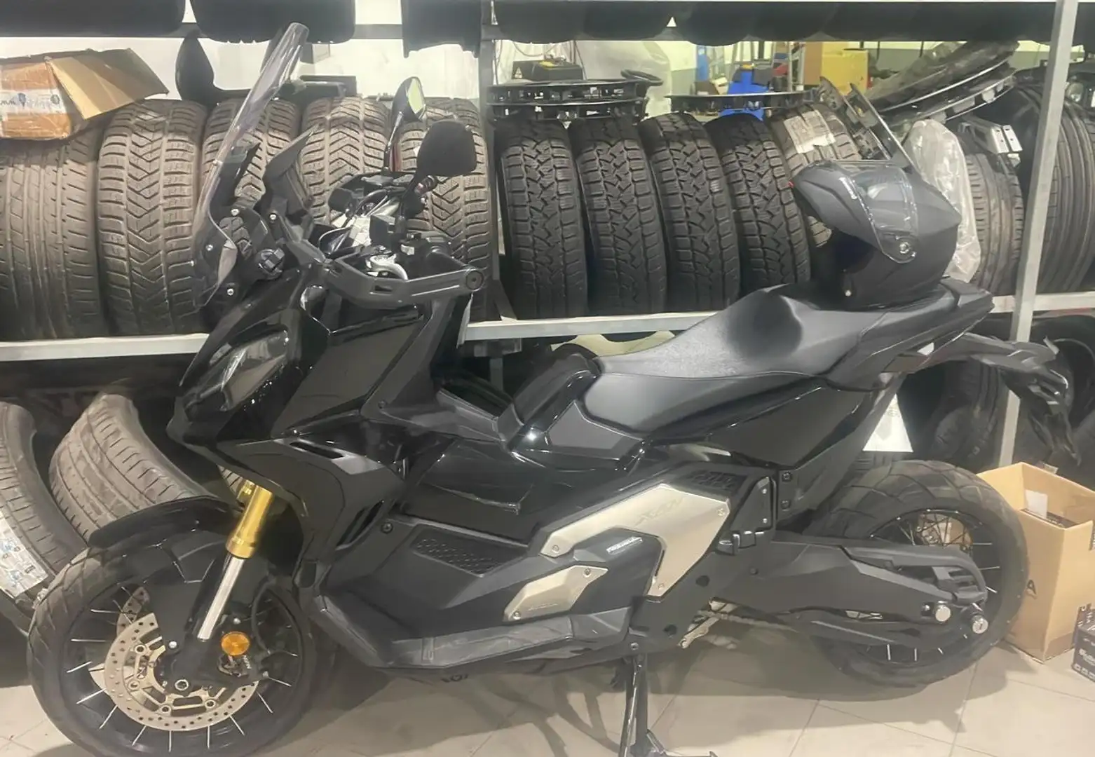 Honda X-ADV Negru - 2