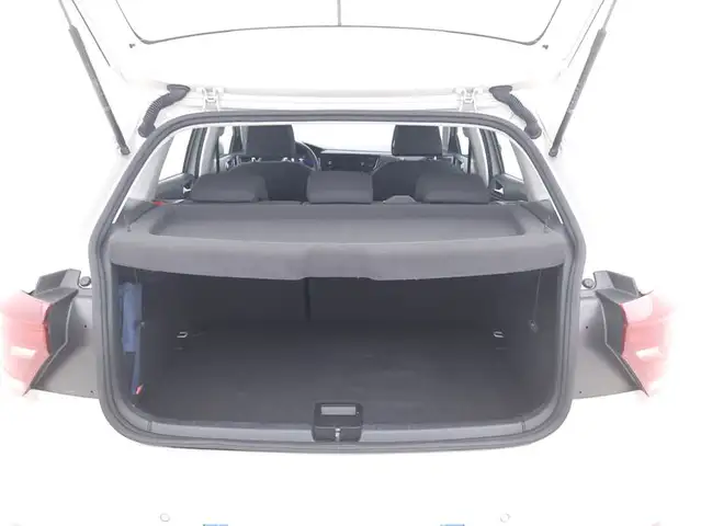Volkswagen Polo view 14