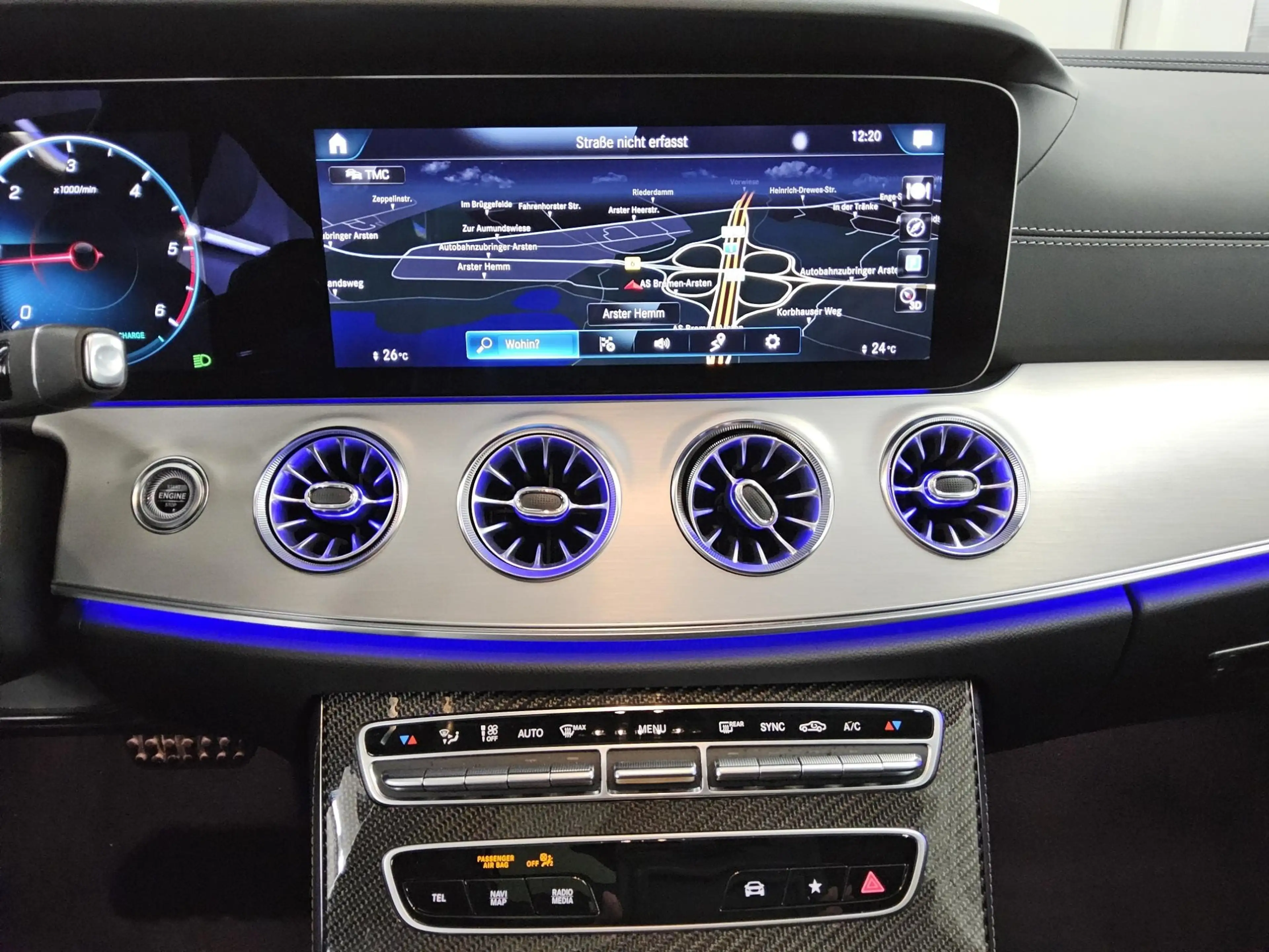 Mercedes-Benz CLS 300 d 4M AMG-Line Navi GSD Burmester HuD RFK — photo 7