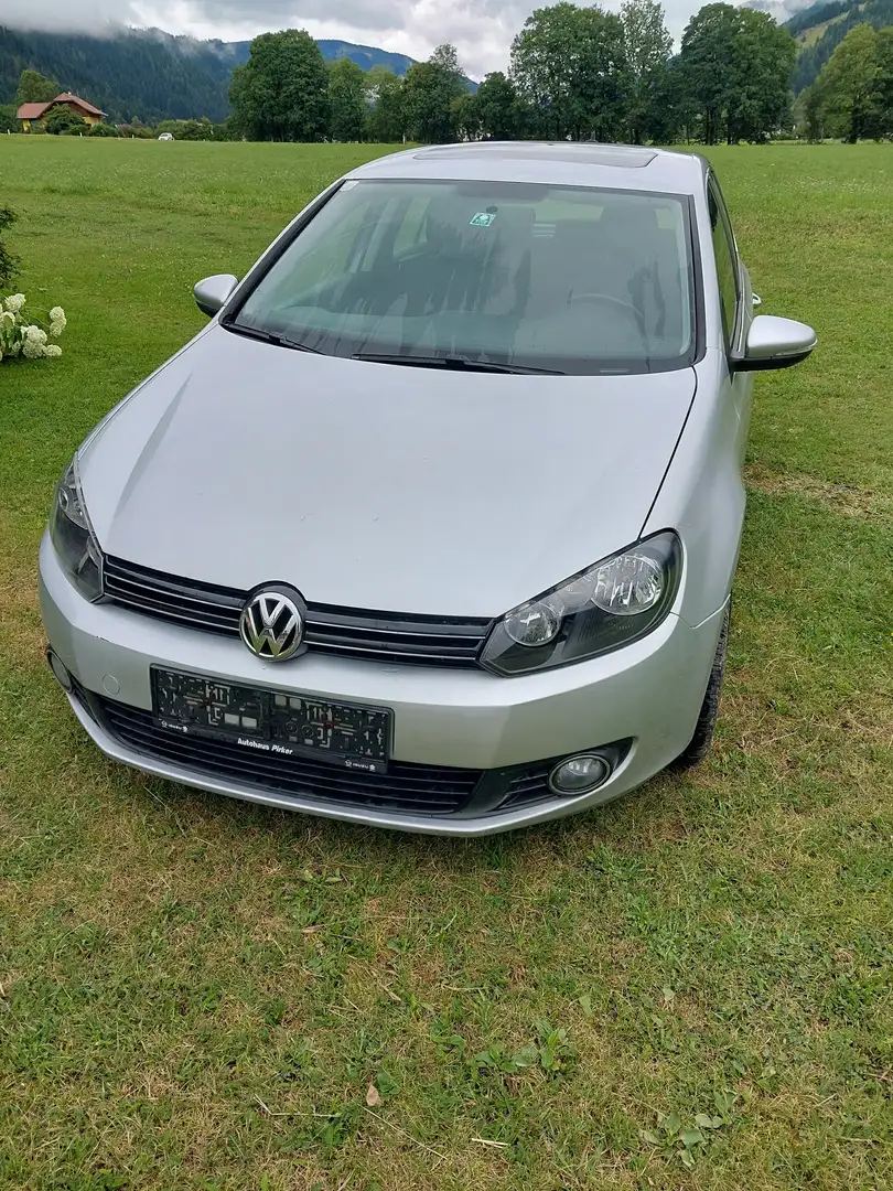 Volkswagen Golf Golf Trendline 2,0 4MOTION TDI DPF Trendline Silber - 2