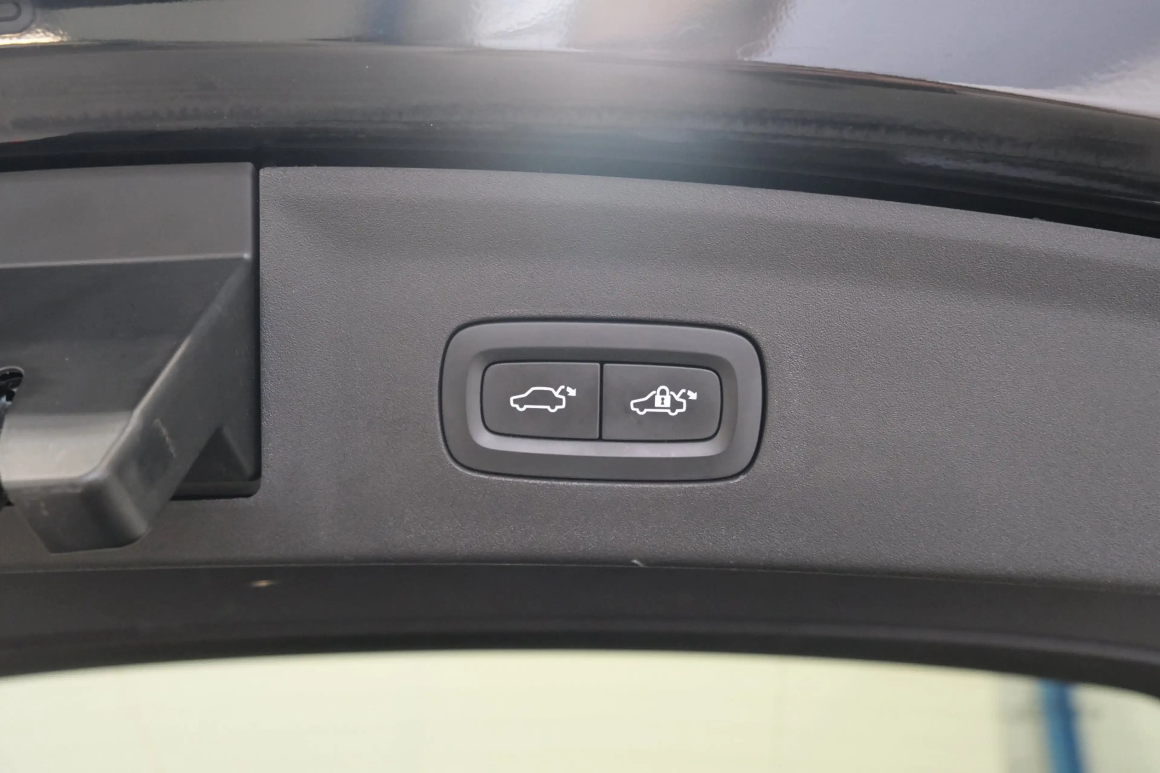 Polestar 2 Long Range Dual Motor Launch Edition 78kWh  €1690 — photo 9