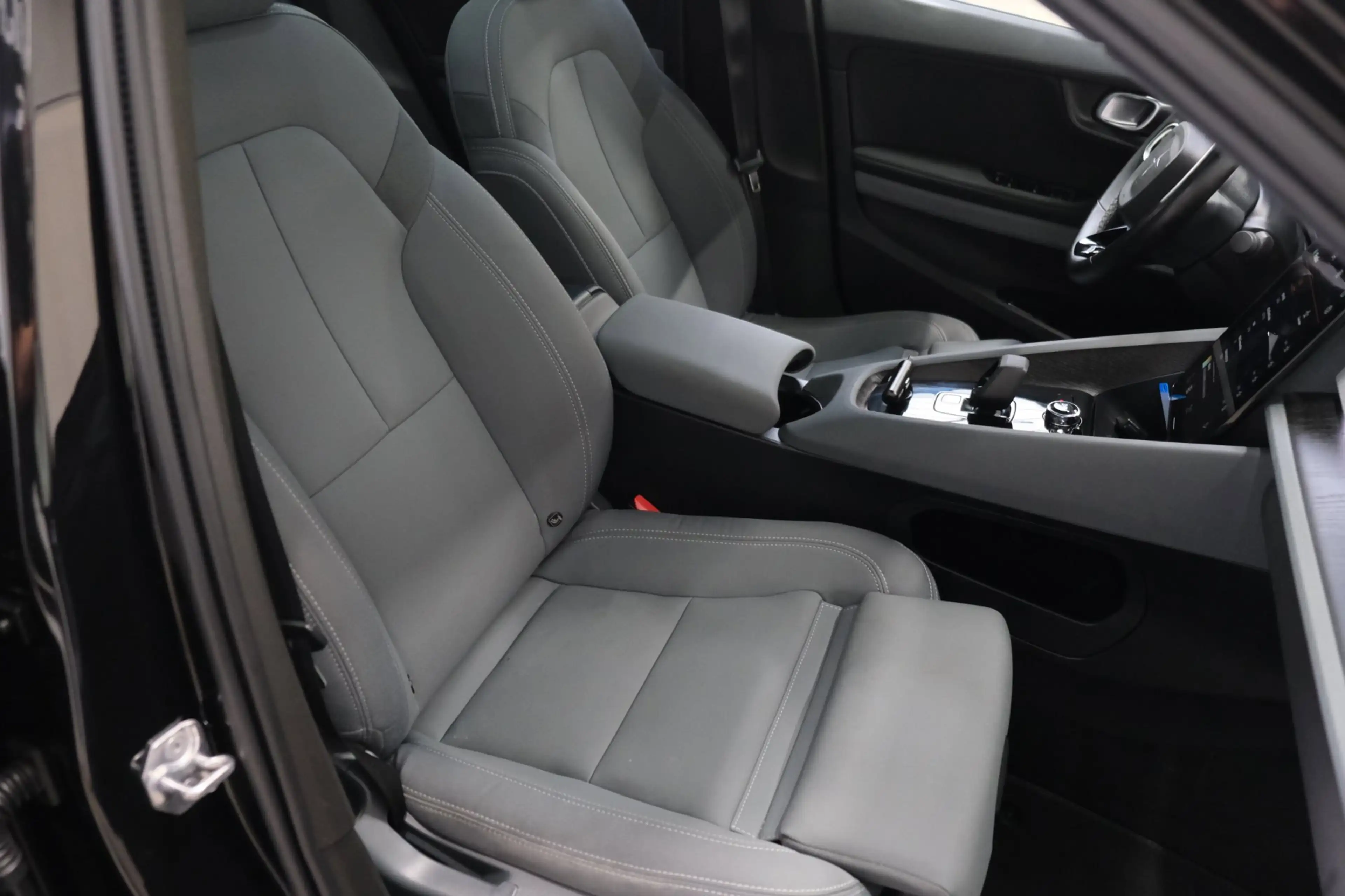 Polestar 2 Long Range Dual Motor Launch Edition 78kWh  €1690 — photo 19