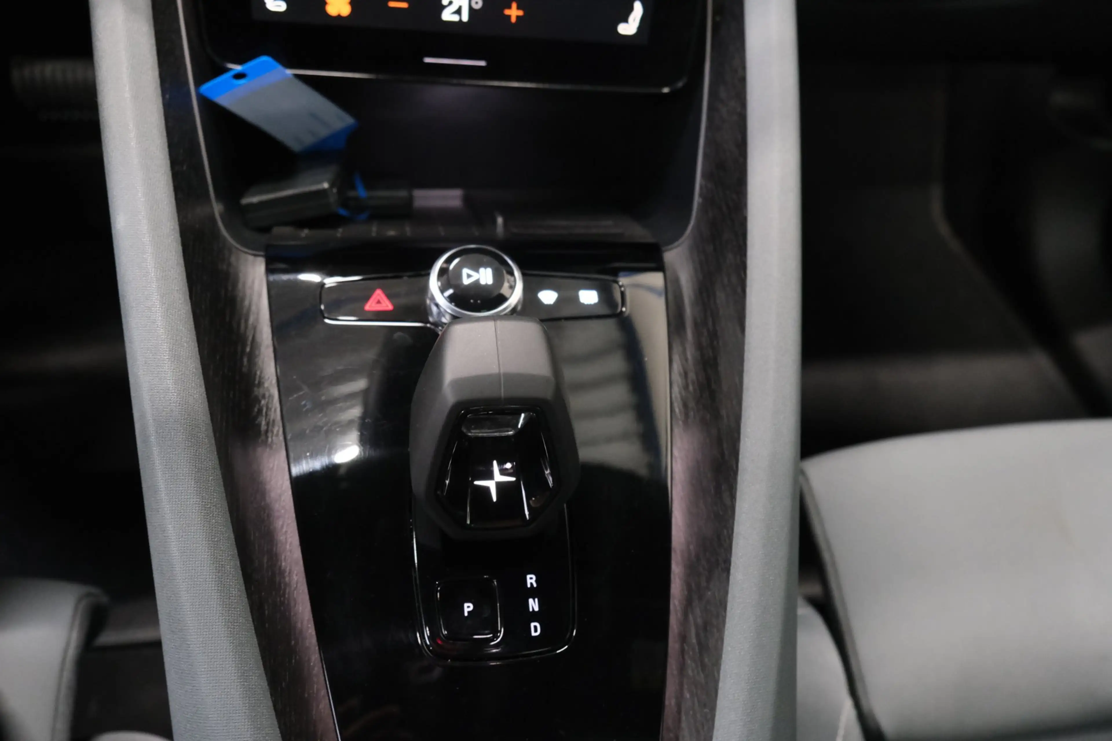 Polestar 2 Long Range Dual Motor Launch Edition 78kWh  €1690 — photo 39