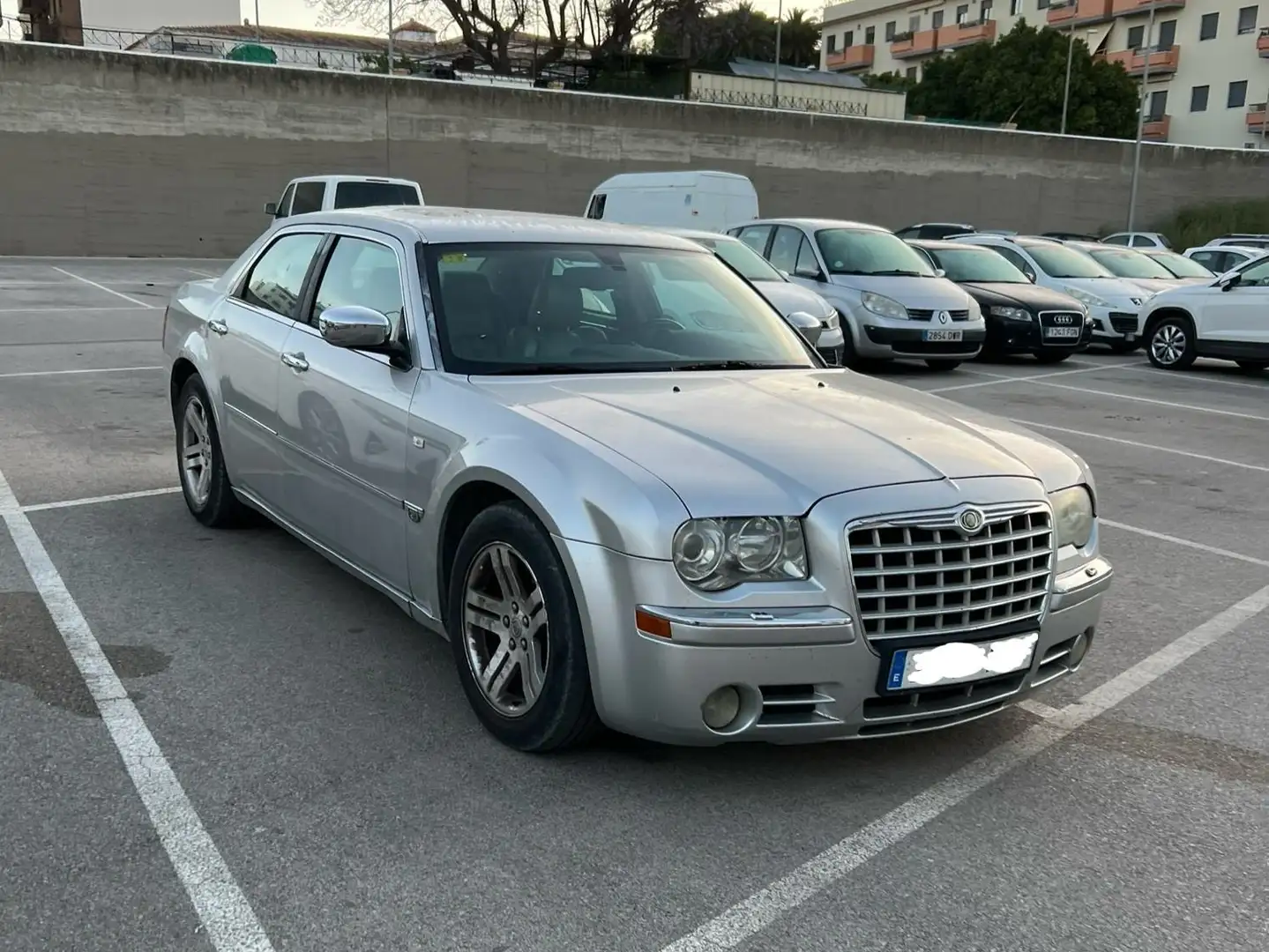 Chrysler 300C 300C 3.0CRD Aut. Plateado - 2