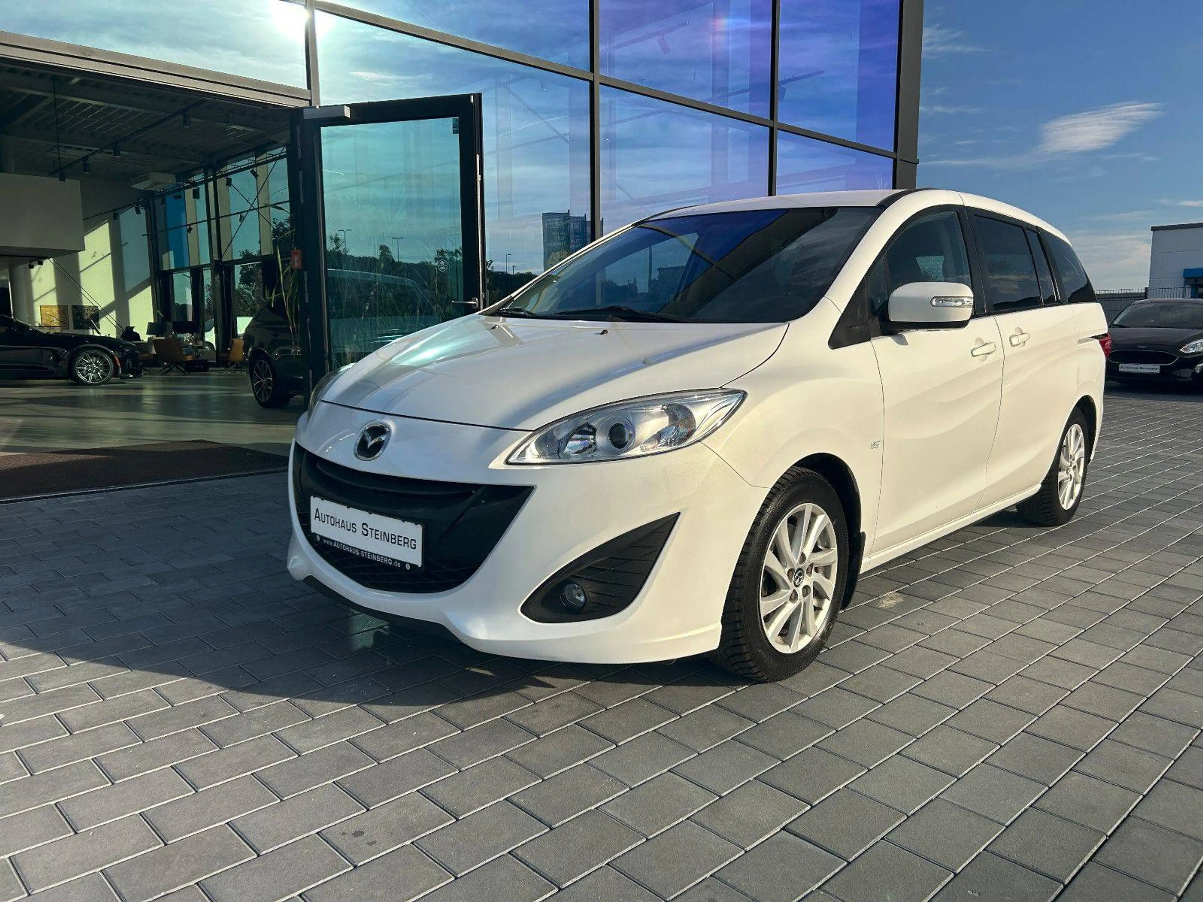 Mazda 5 Center-Line AHK+7 SITZE+SHZ+PDC — photo 2