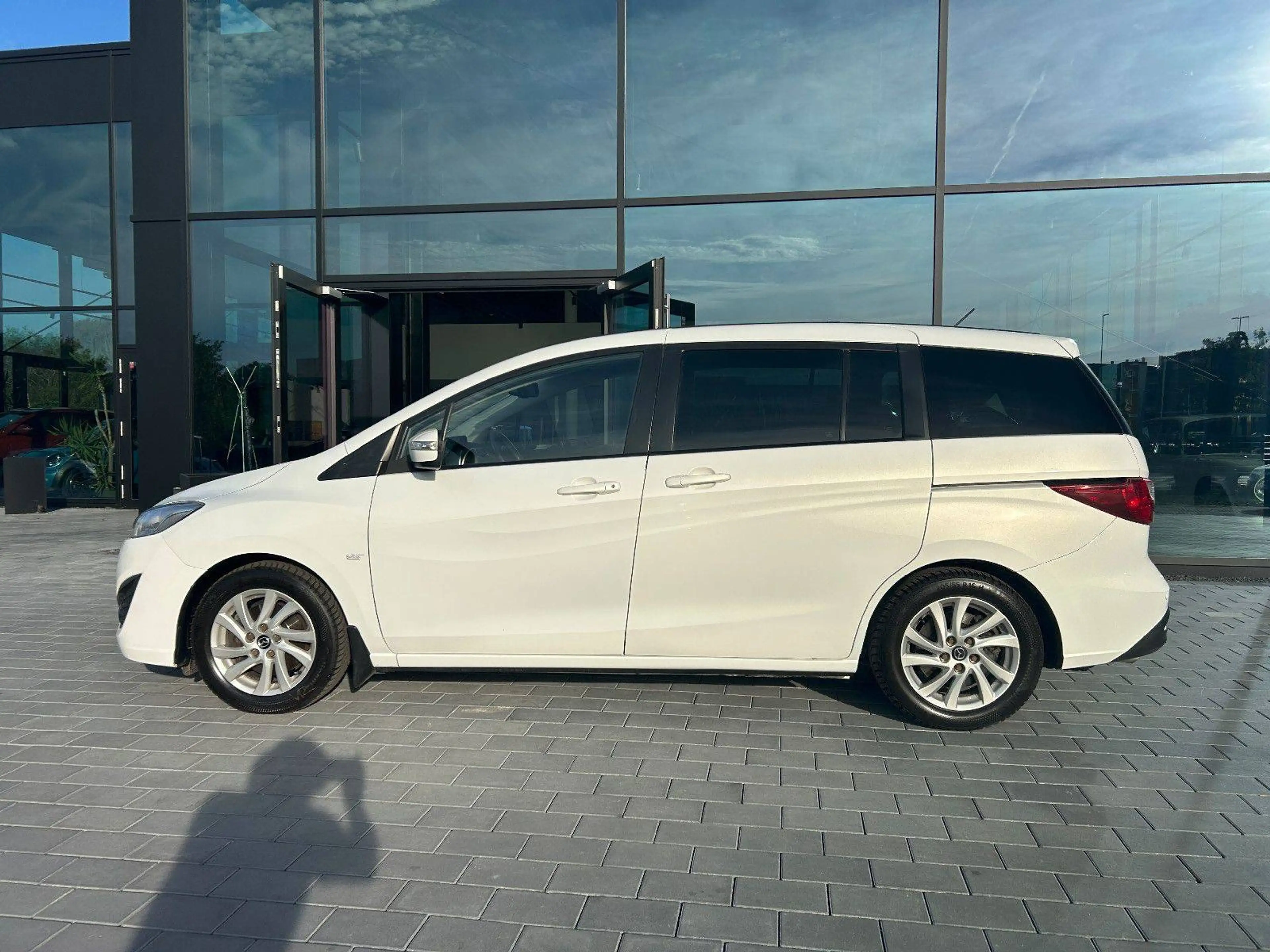 Mazda 5 Center-Line AHK+7 SITZE+SHZ+PDC