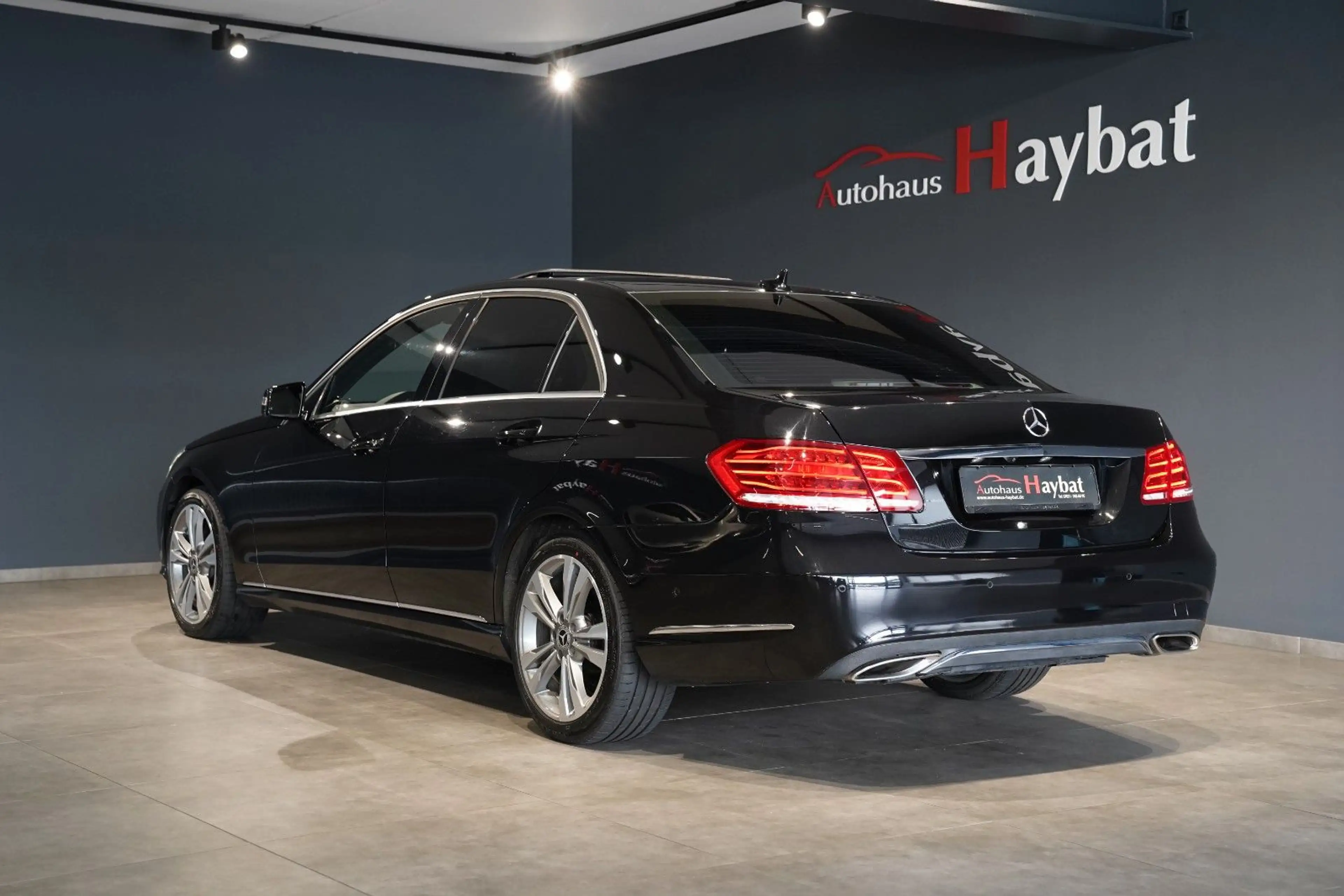 Mercedes-Benz E 250 CDI Avantgarde Comand LED Leder GSD Kamera — photo 6