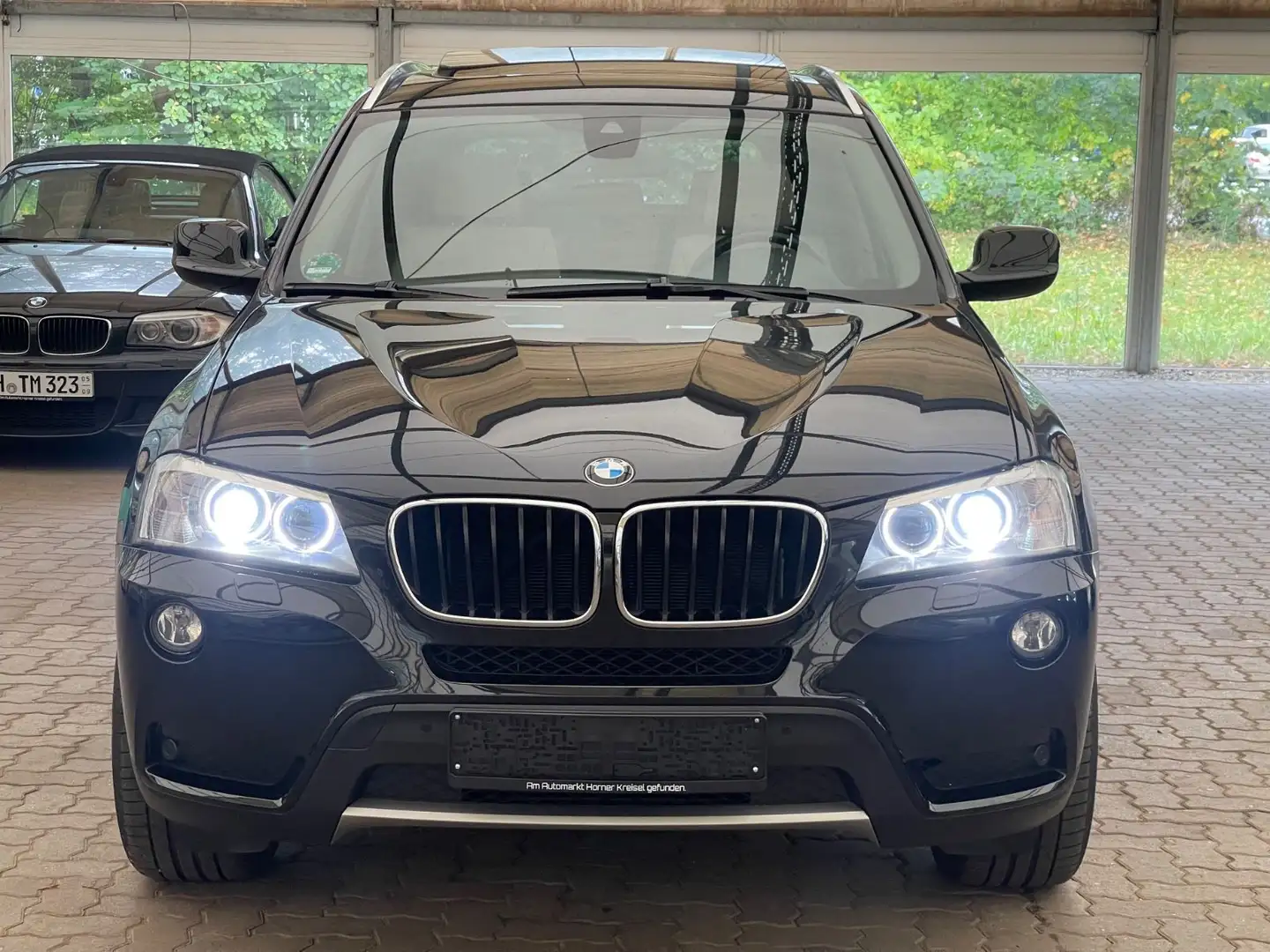 BMW X3 xDrive 20/Leder/Xenon/Pano/Navi/Sportsitze Schwarz - 2