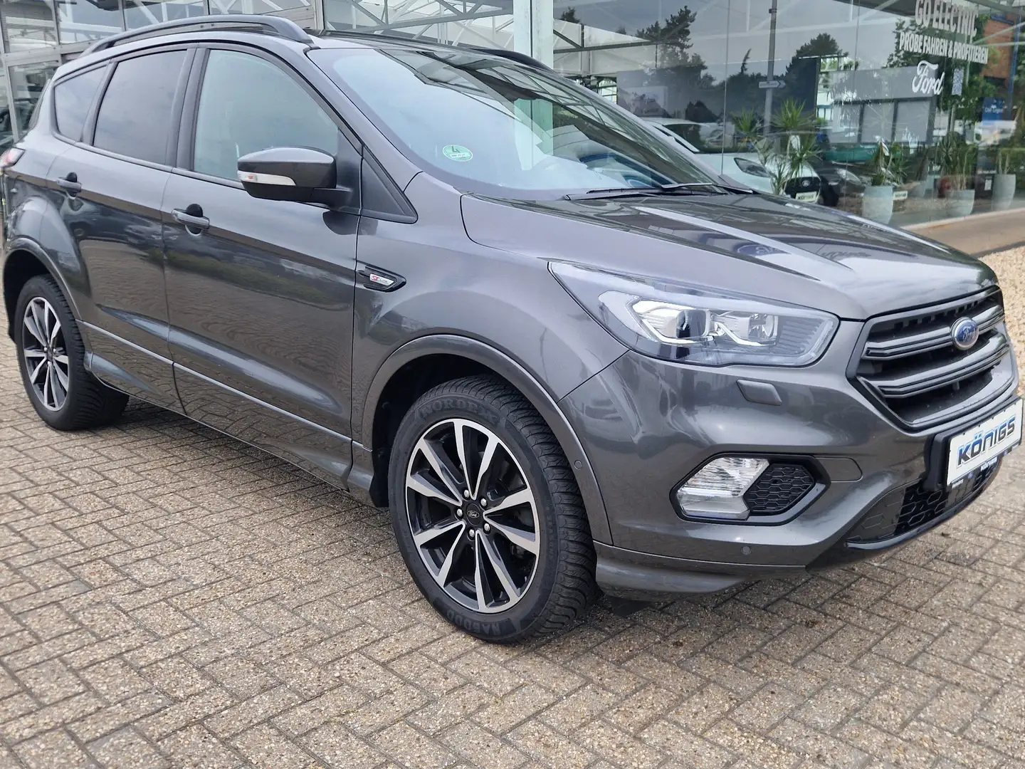 Ford Kuga ST-Line Gris - 2