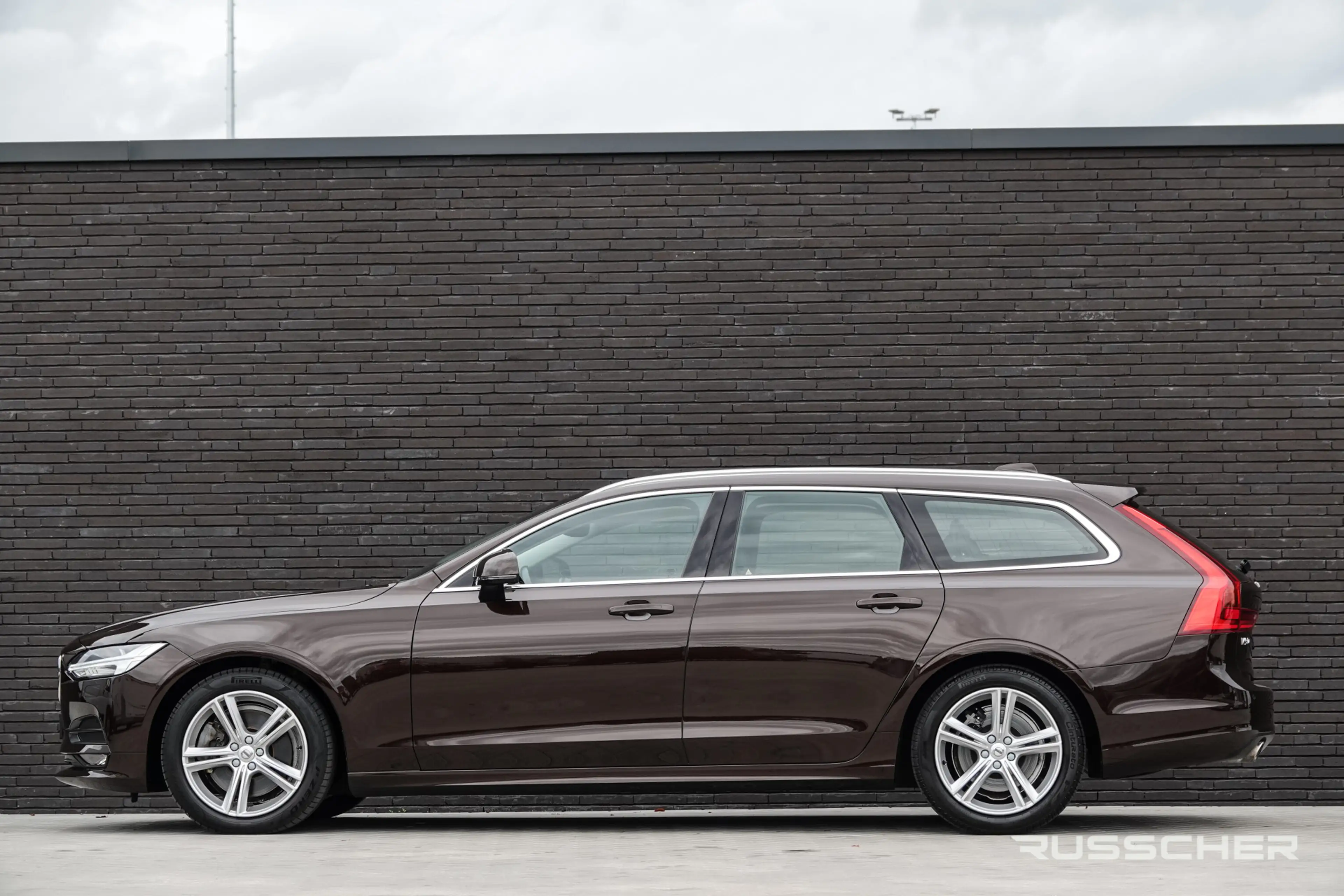 Volvo V90 2.0 T4 190Pk Aut. | Business Sp. | LED | Trekhaak — photo 4