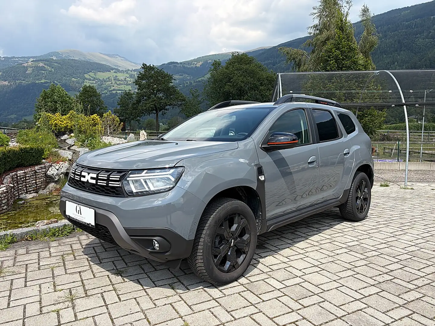 Dacia Duster Blue dCi 115 4WD Extreme / Letztes Diesel-Allra... Grau - 1