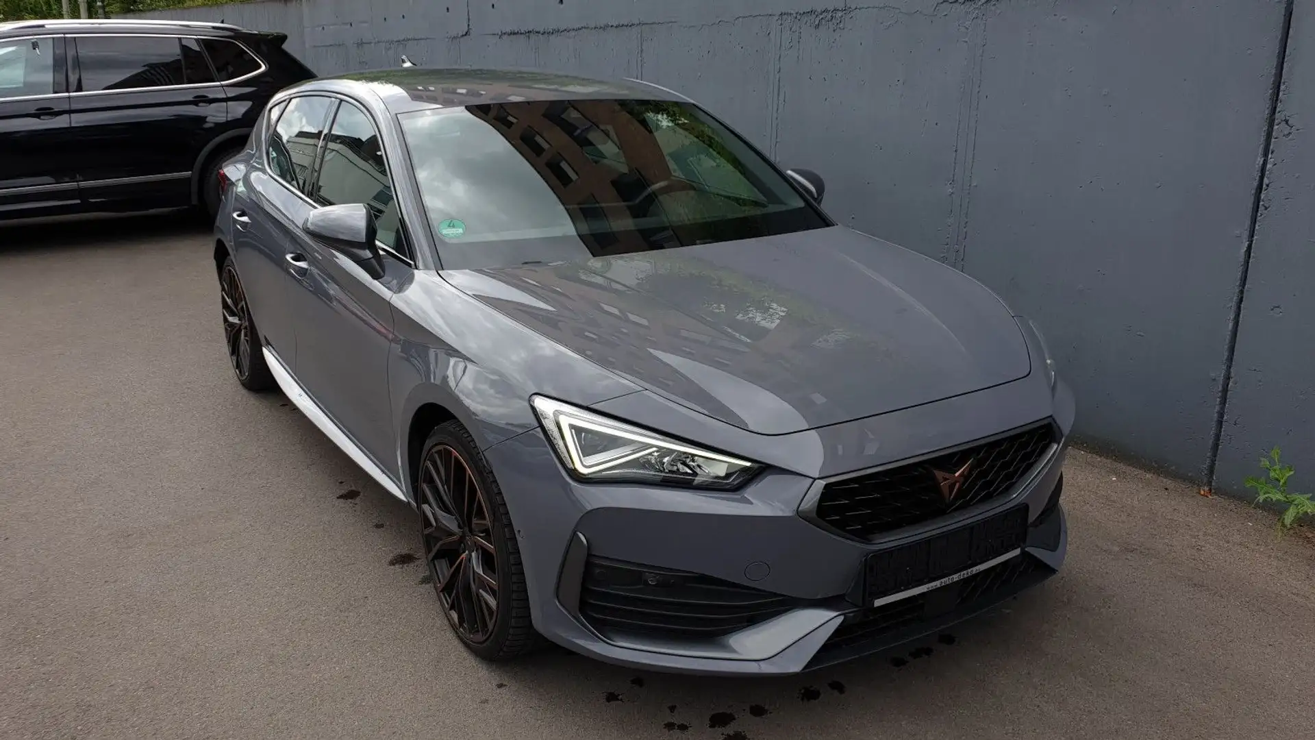 CUPRA Leon 1.4 e-HYBRID DSG Virtual/Navi/SSL/ACC/Kamer Grau - 2
