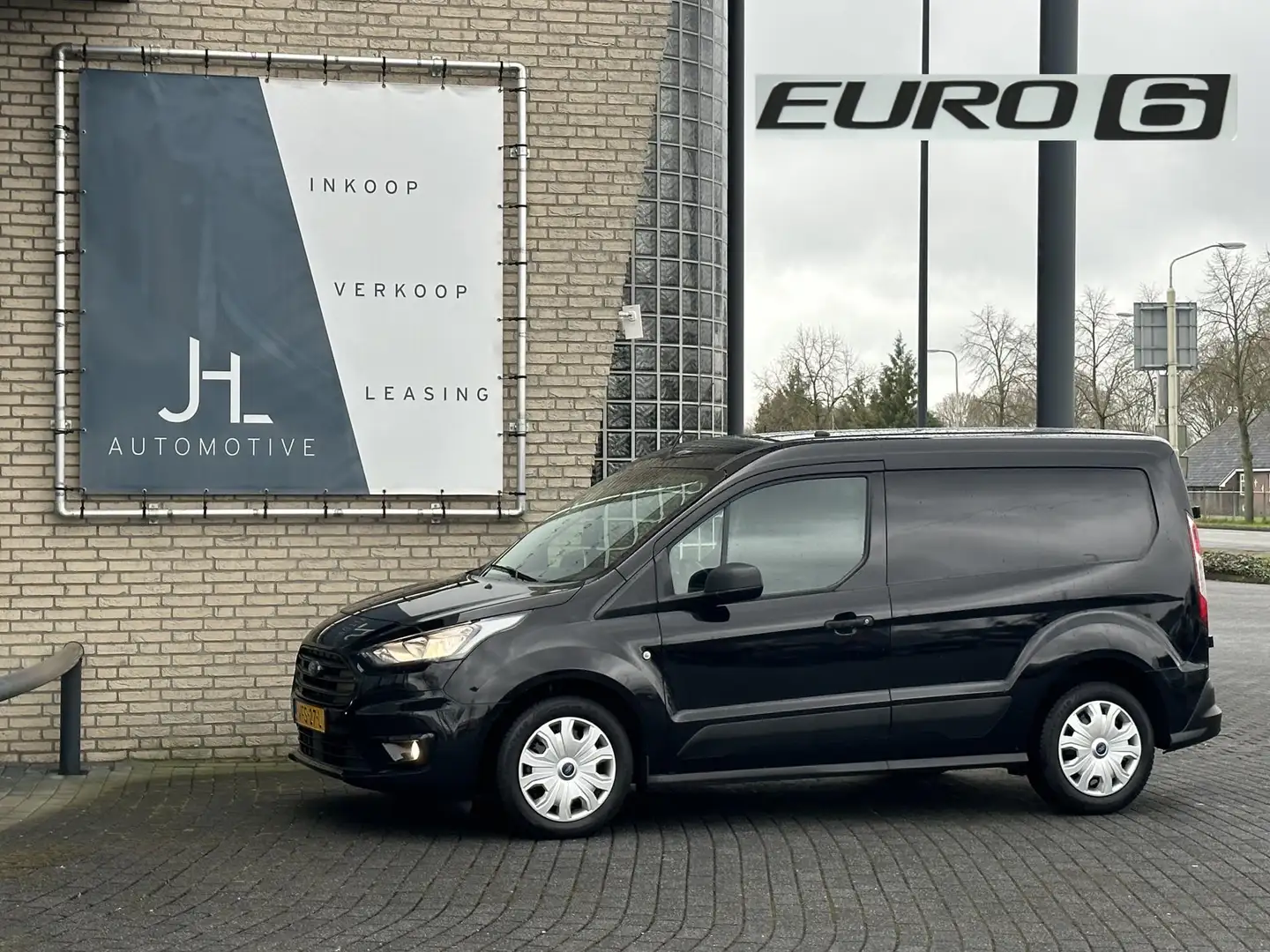 Ford Transit Connect 1.5 EcoBlue L1 Trend*NAVI*CRUISE*HAAK*CAMERA*3P* Noir - 1