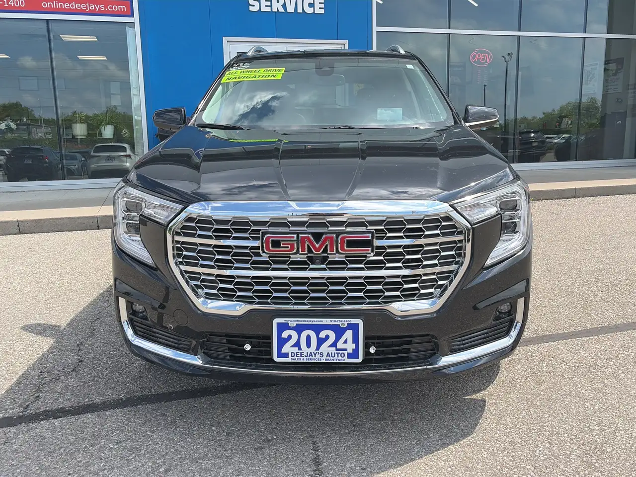 GMC Terrain photo GMC Terrain