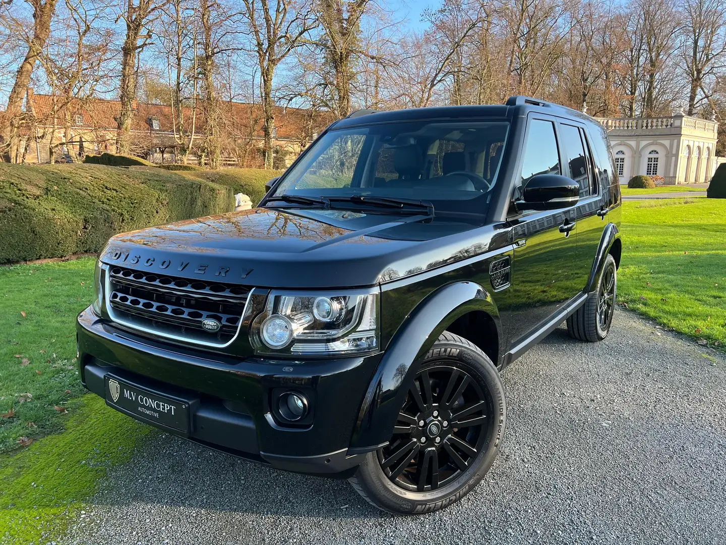 Land Rover Discovery **FULL SERVICE L-R**EURO6**7PLACES** Noir - 1