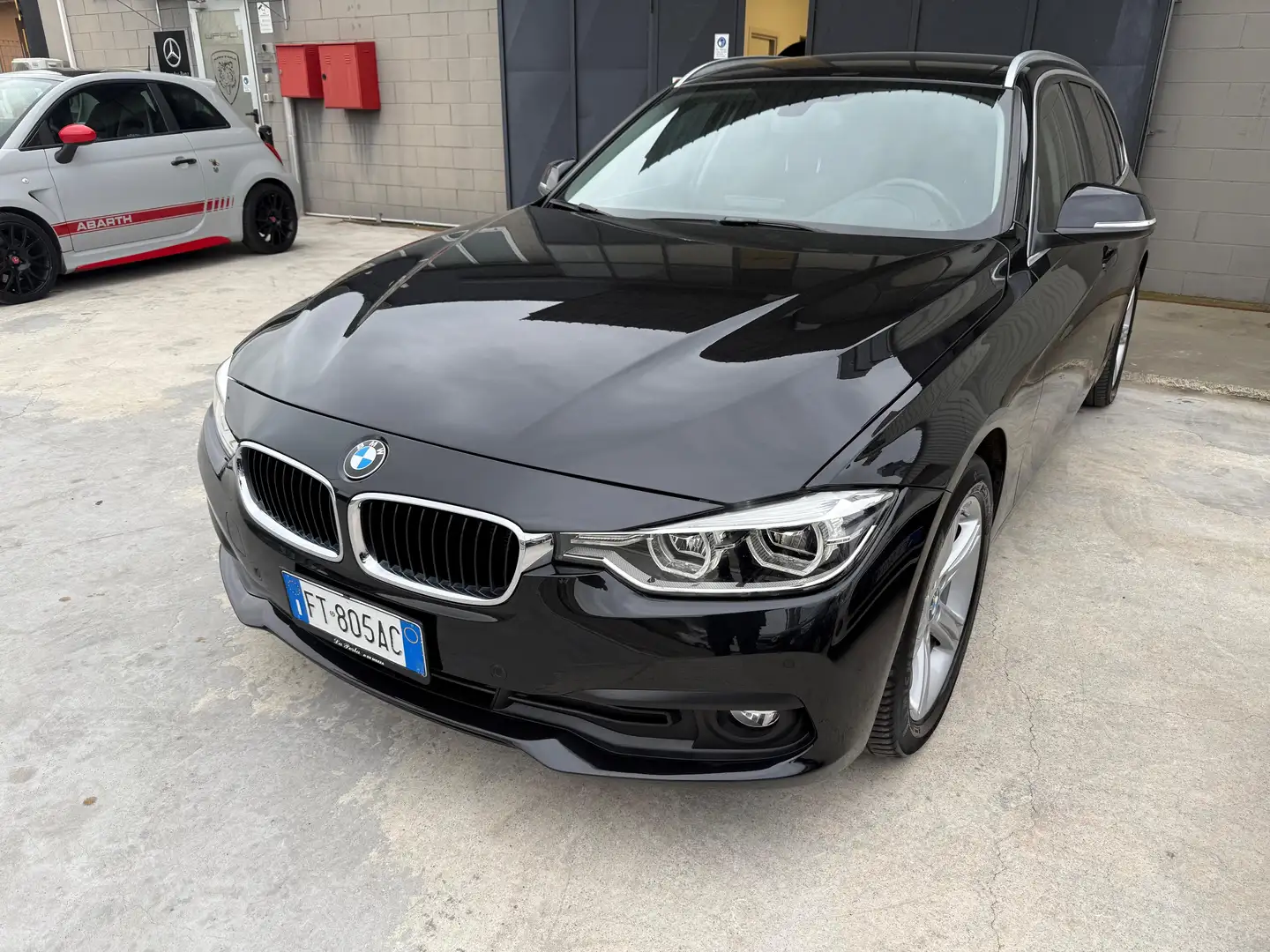 BMW 316 Serie 3 316d Touring Business Advantage auto Nero - 1