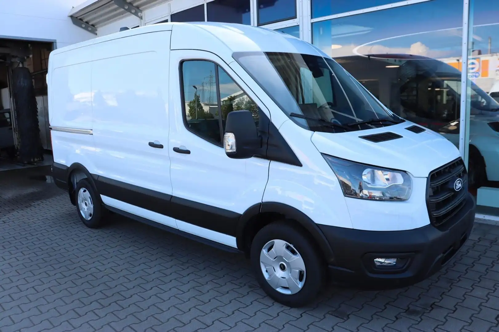 Ford Transit KASTEN Trend 2.0 310 L2 3,99% FIN * AHK Weiß - 2