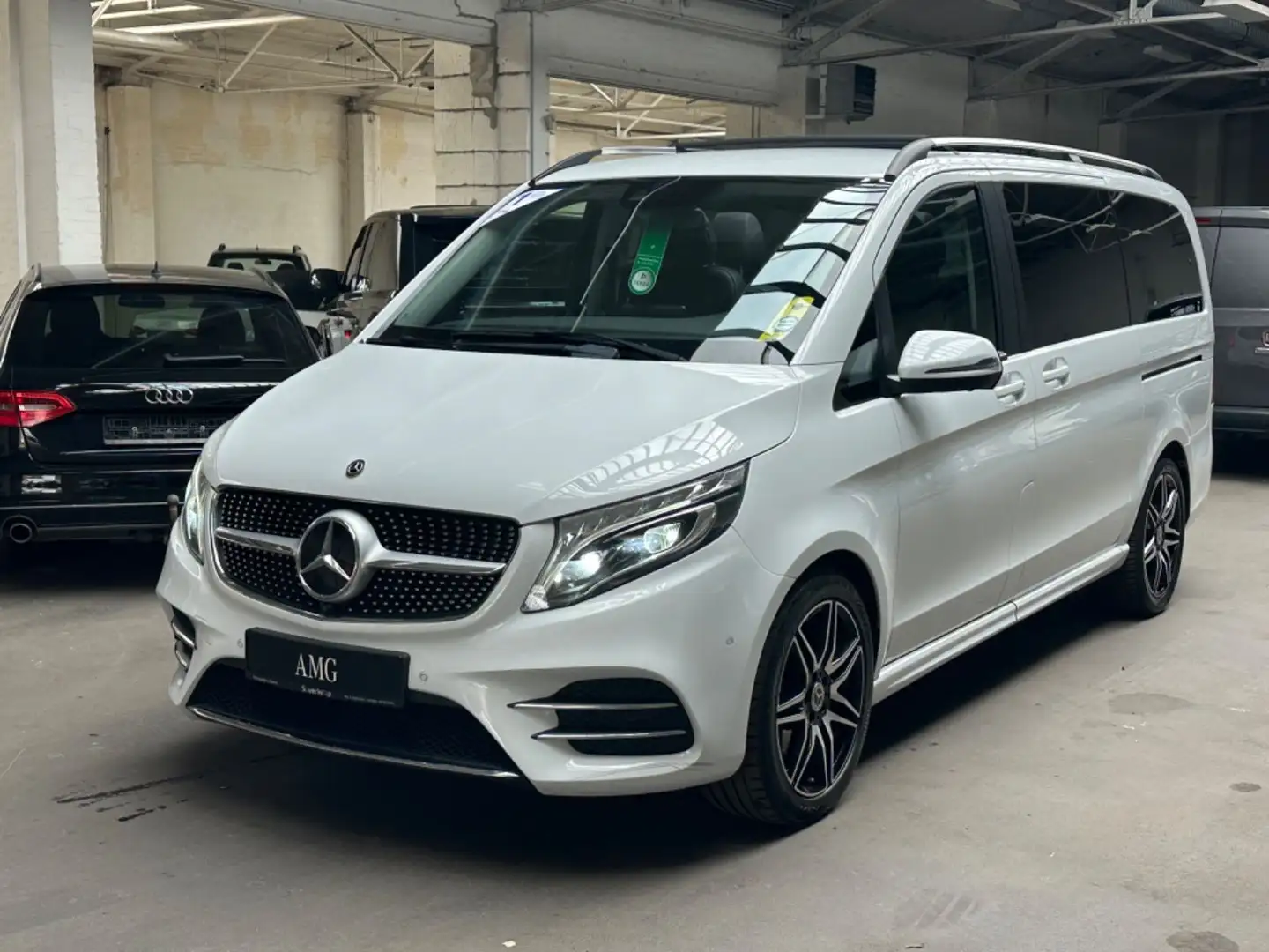 Mercedes-Benz V 250 V250d/LANG/AMG/PANO/LEDER/FACLIFT/360°K/LED/NAVI Wit - 1