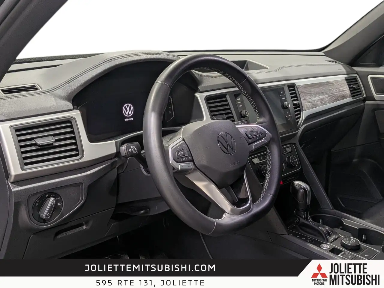 Volkswagen Atlas снимка Volkswagen Atlas