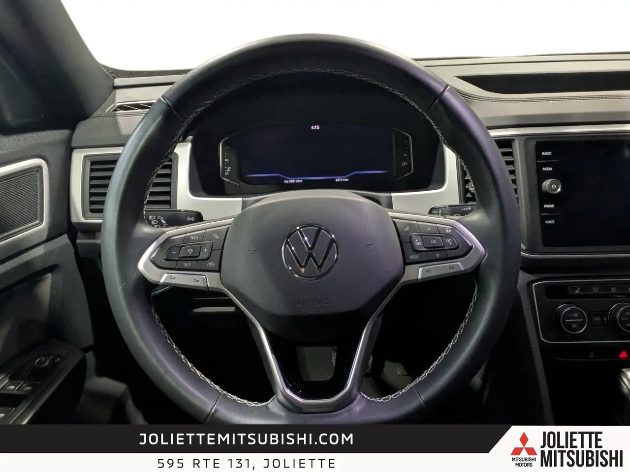 Volkswagen Atlas снимка Volkswagen Atlas