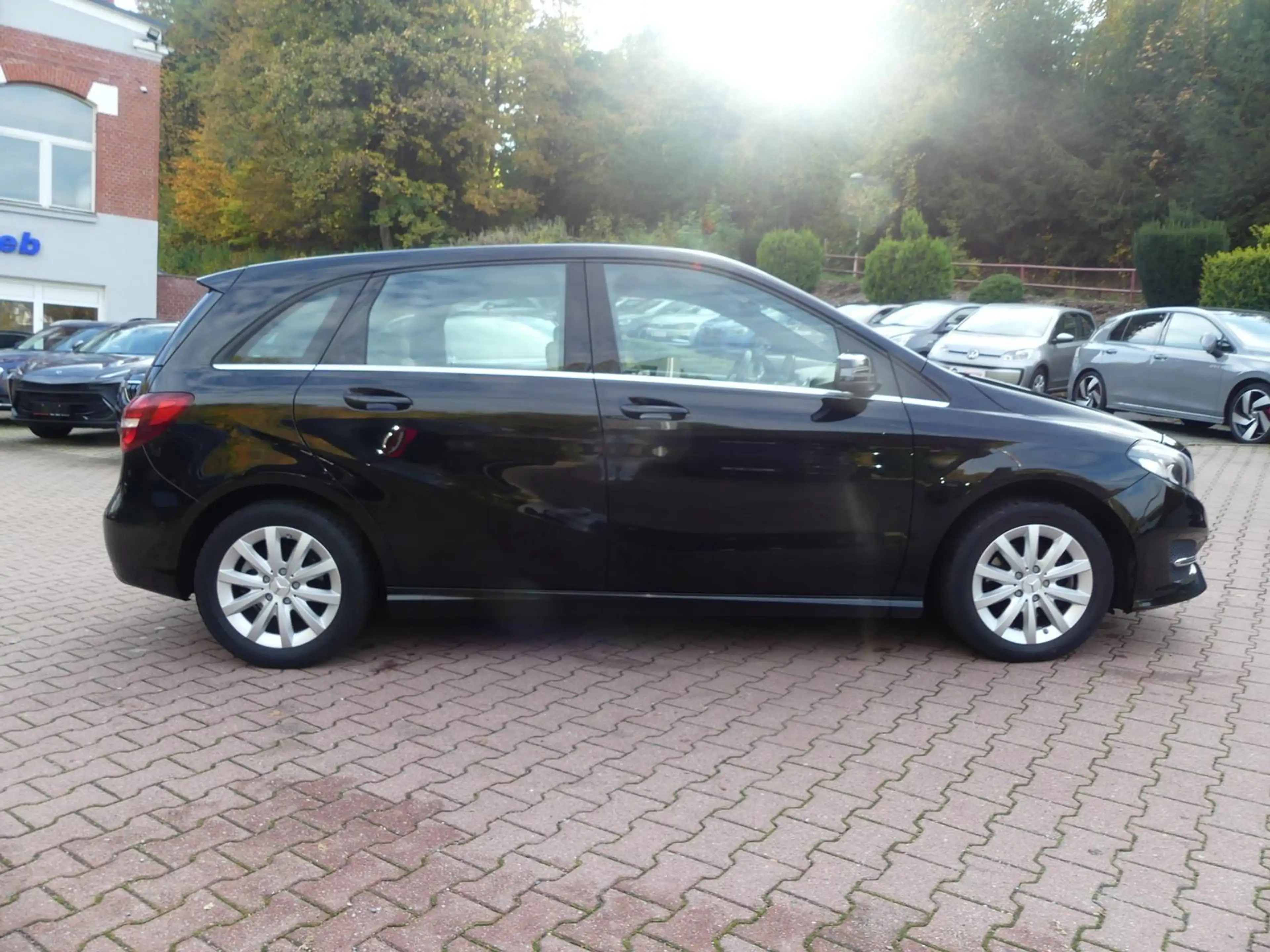 Mercedes-Benz B 200 2.1 CDI*Automatik*PDC*USB*Navi*Klima*AHK — photo 4