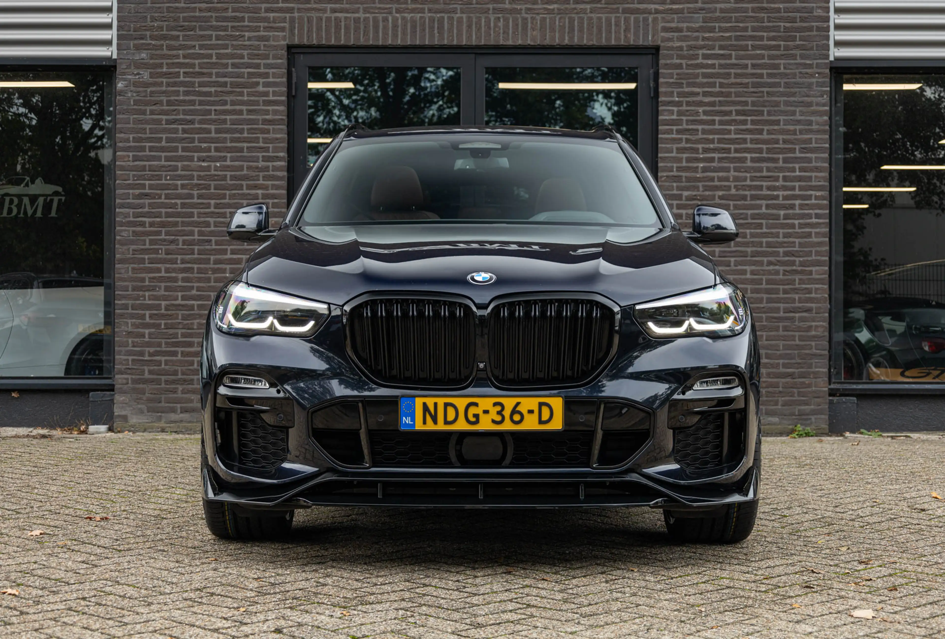 BMW X5 G05 xDrive45e High Executive M Sport / Head Up / A — photo 3