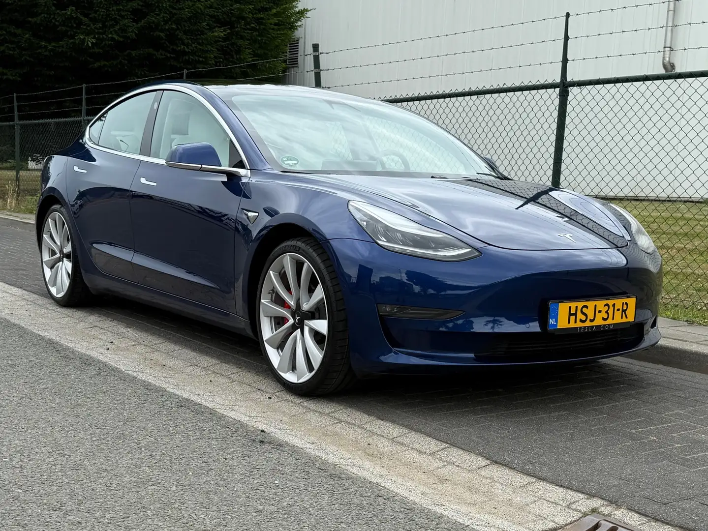 Tesla Model 3 Performance AWD 75 kWh FSD Actief Wit leder Blauw - 2
