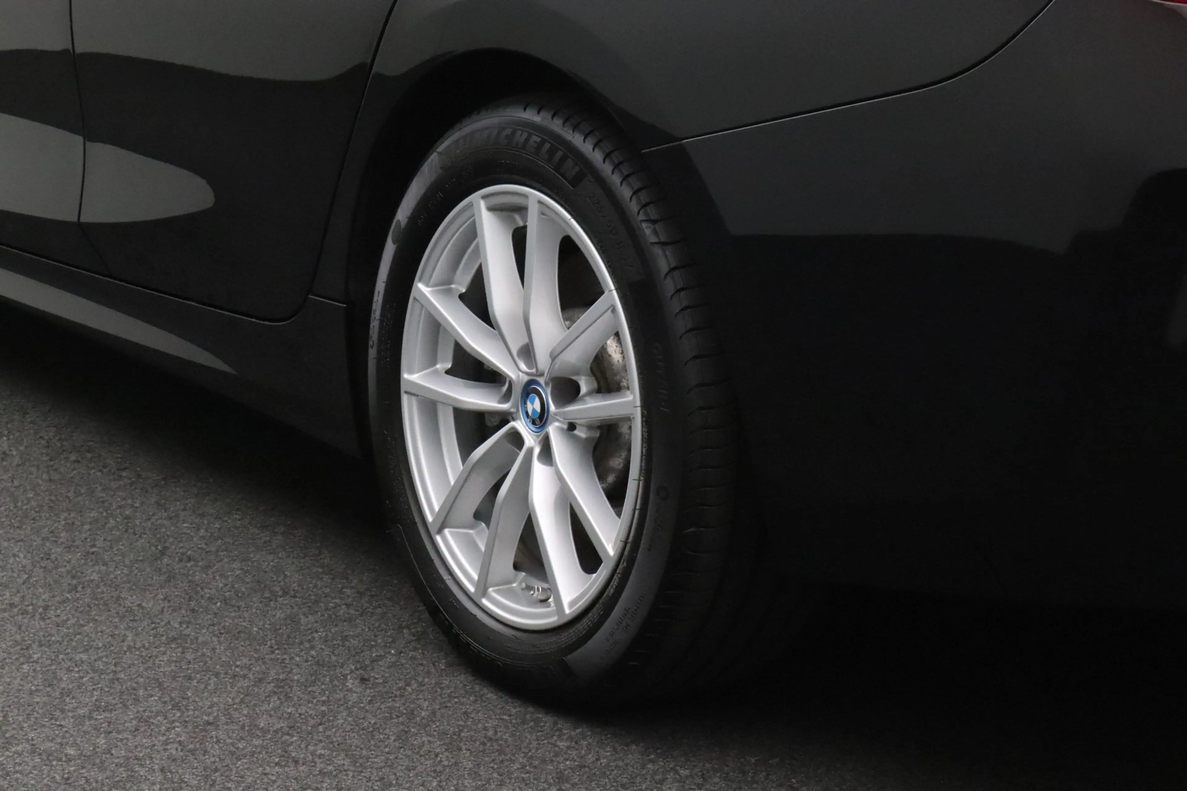 BMW 330 3-serie Touring 330e | Widescreen Display | PDC | — photo 8