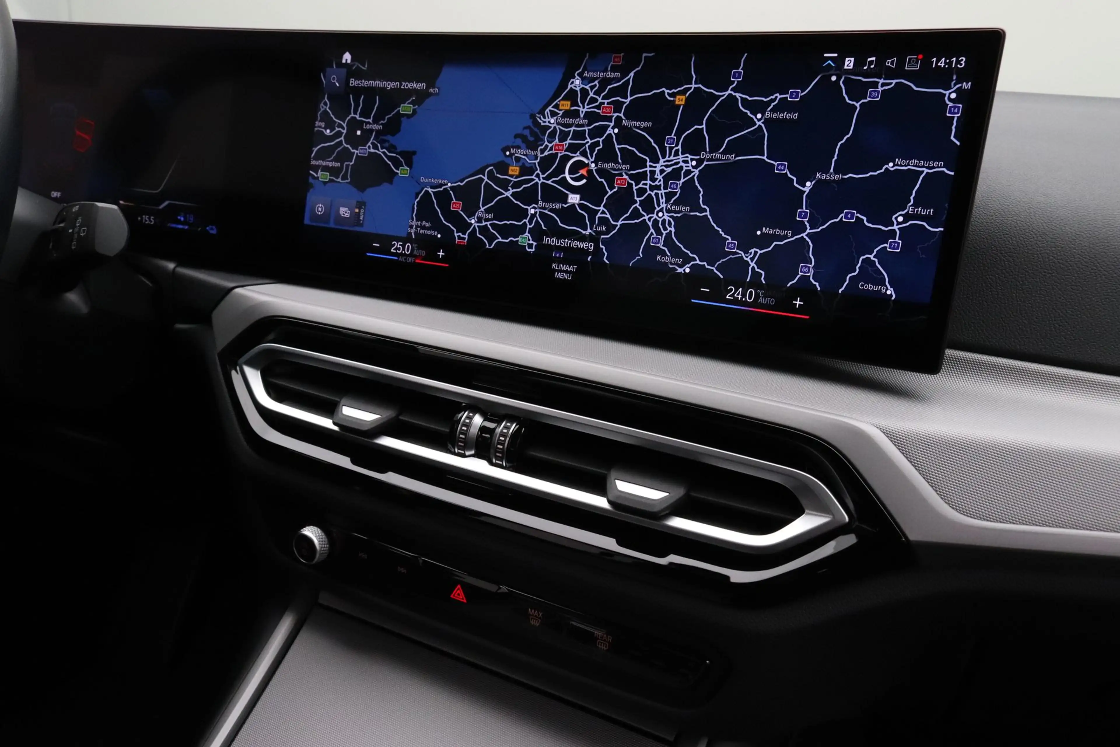 BMW 330 3-serie Touring 330e | Widescreen Display | PDC | — photo 5