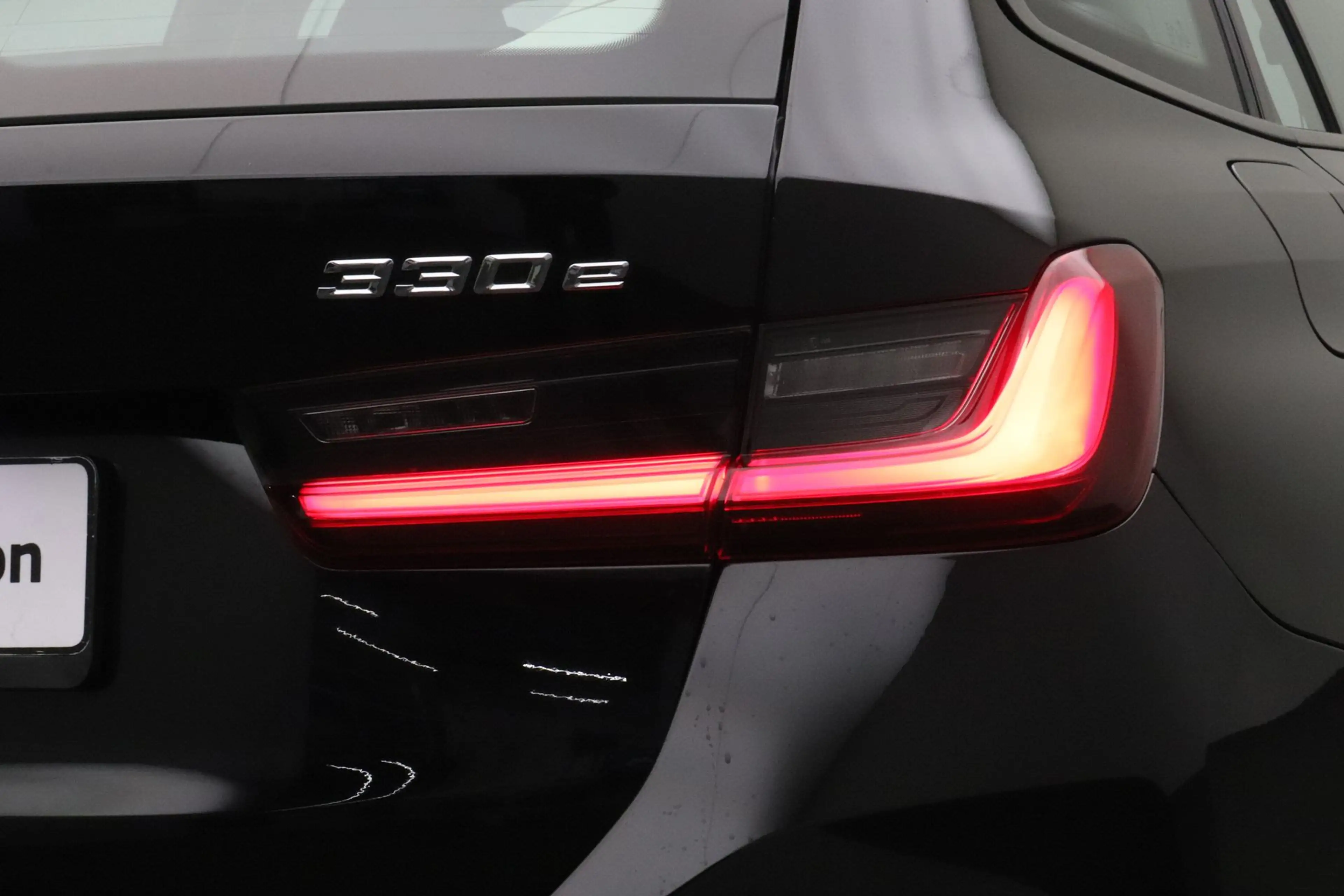 BMW 330 3-serie Touring 330e | Widescreen Display | PDC | — photo 10