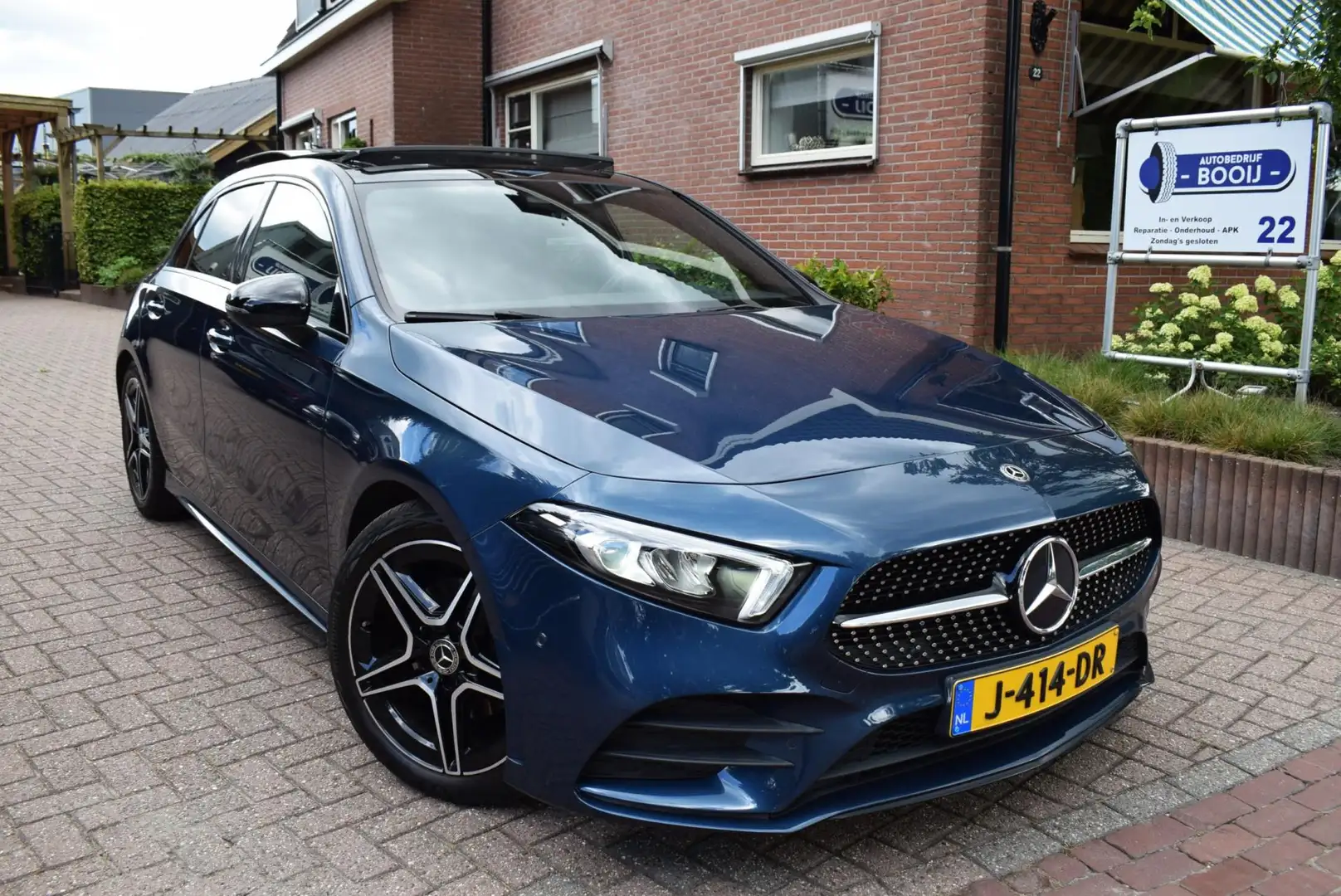 Mercedes-Benz A 180 Business Solution AMG AUTOM/PANO DAK/CRUISE/XENON/ Bleu - 2