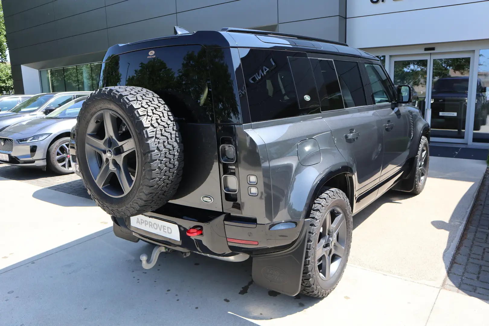 Land Rover Defender 110 D300 X-Dynamic SE AWD Auto Grey - 2