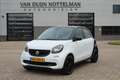 smart forFour 1.0 Passion / Panoramadak / Navigatie / N.A.P. Wit - thumbnail 1