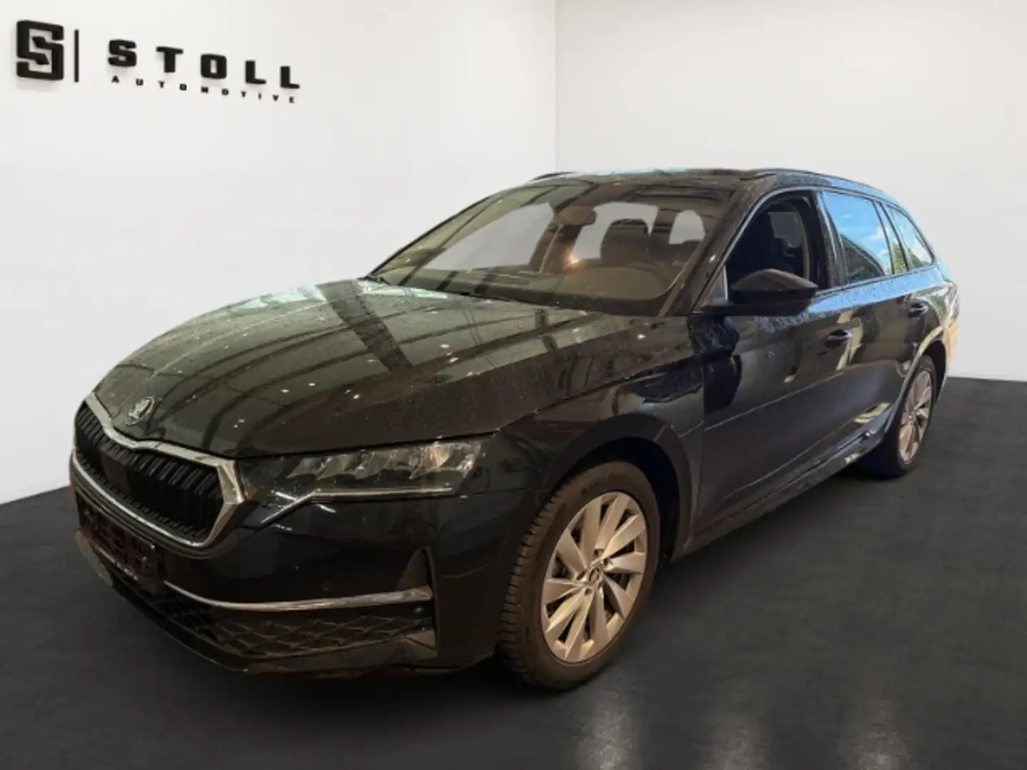 Skoda Octavia Combi 2.0 TDI DSG Selection Infotainment+RearView+ Schwarz - 1