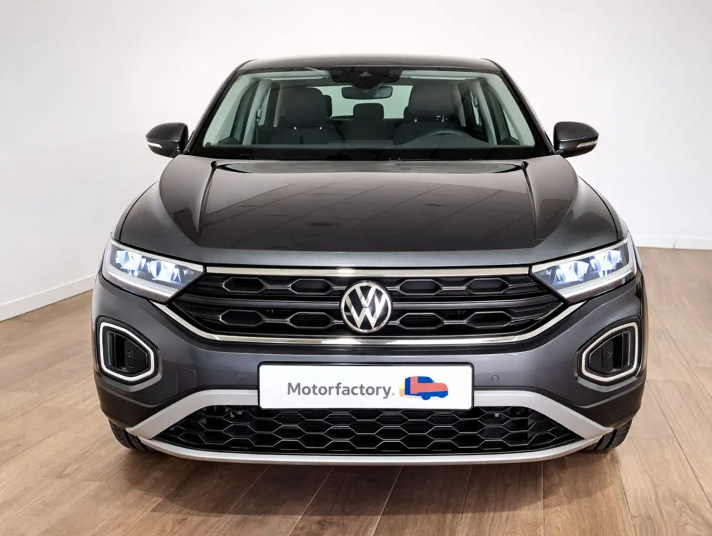 Volkswagen T-Roc 1.0 TSI 81kW Gris - 2