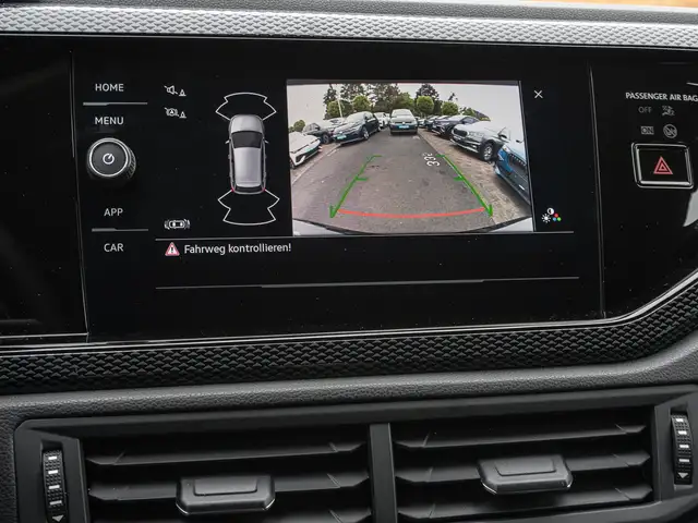 Volkswagen Polo view 13