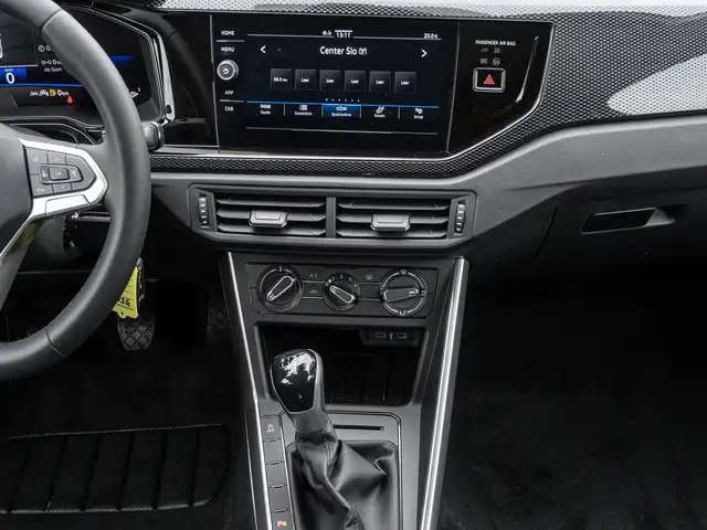 Volkswagen Polo view 12