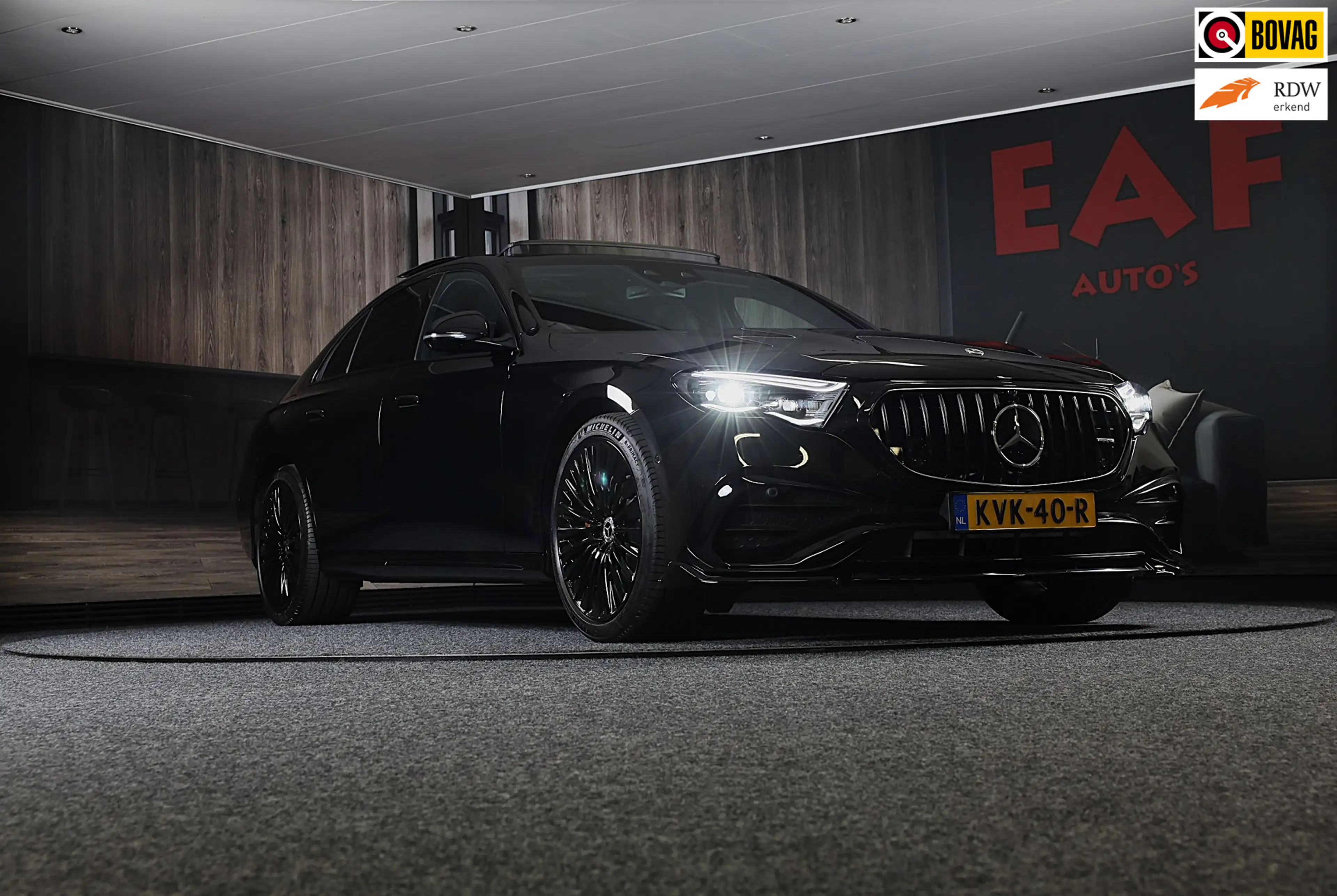 Mercedes-Benz E 300 e AMG 53 Look / Massage / Burmester 4D / Head Up /