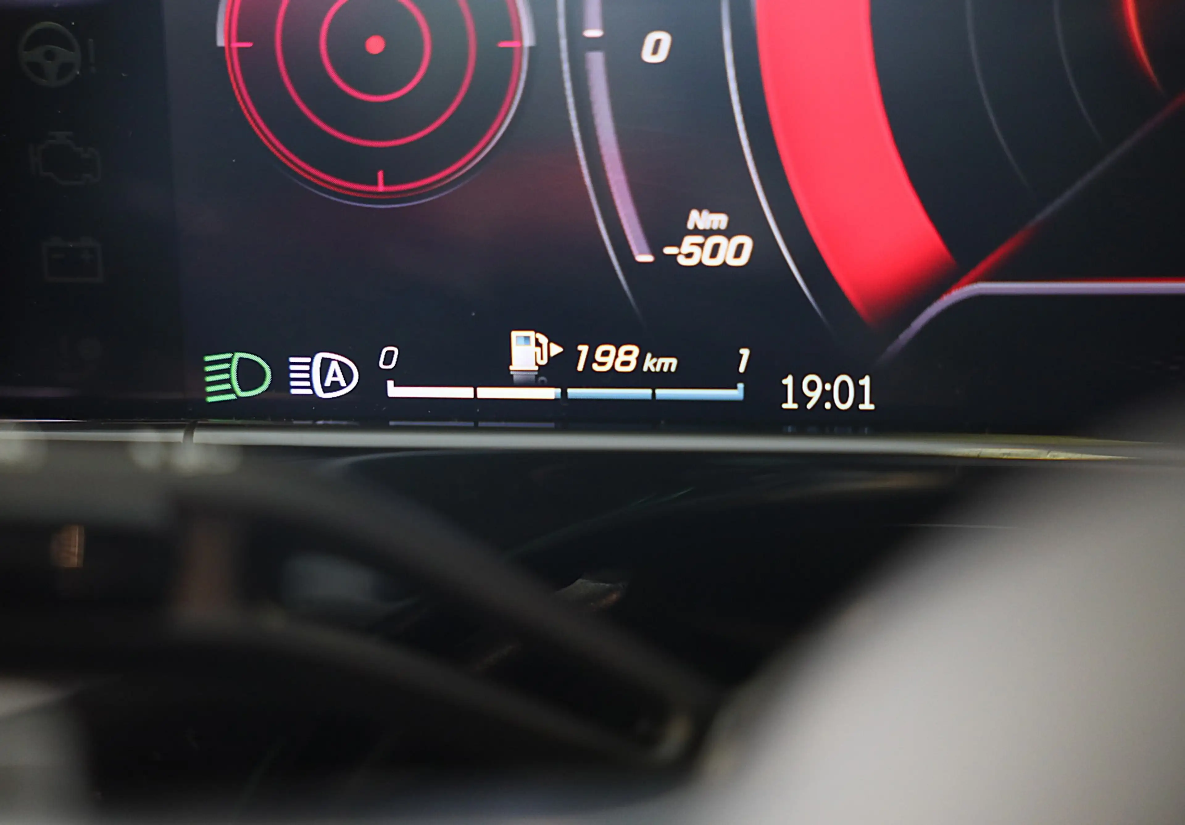 Mercedes-Benz E 300 e AMG 53 Look / Massage / Burmester 4D / Head Up / — photo 44