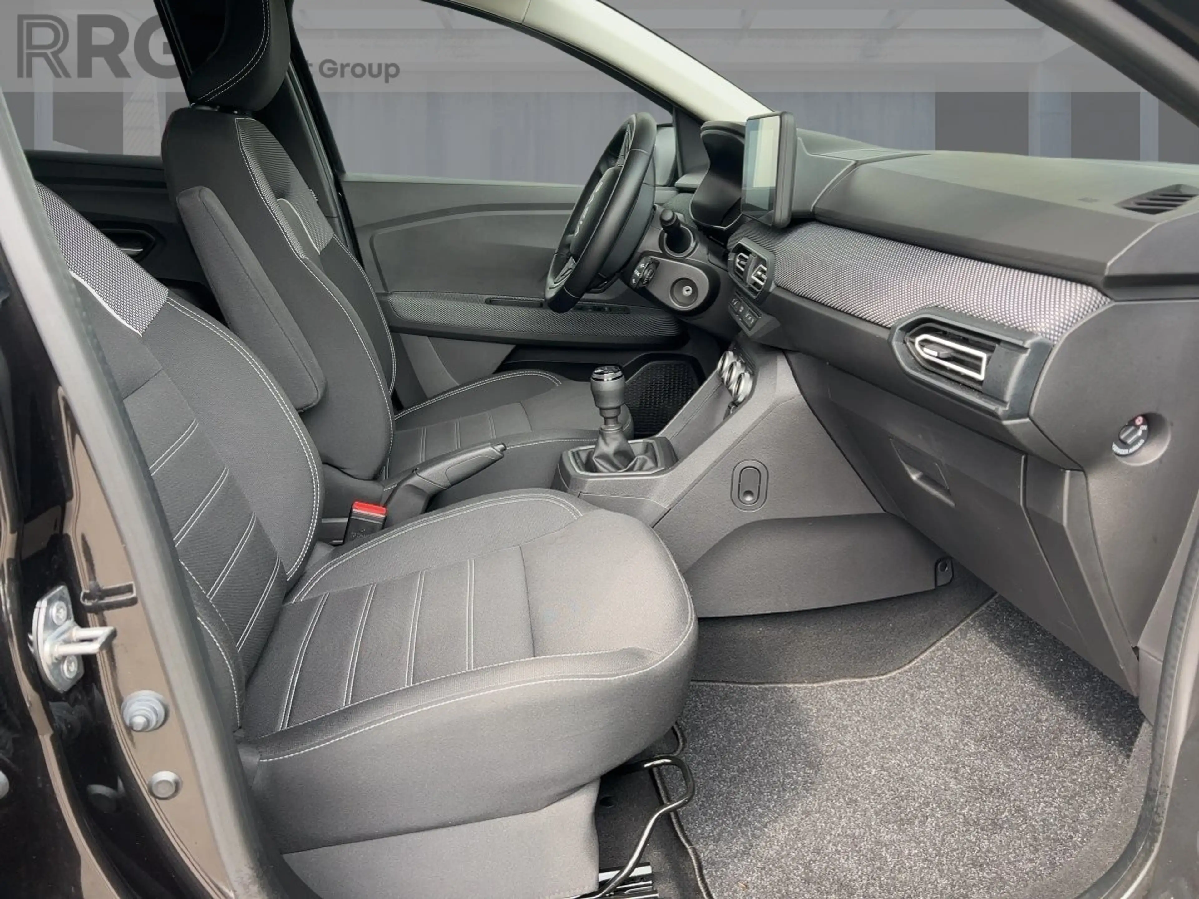Dacia Jogger Expression TCe 110 7-Sitzer PDC KLIMA ABS — photo 8