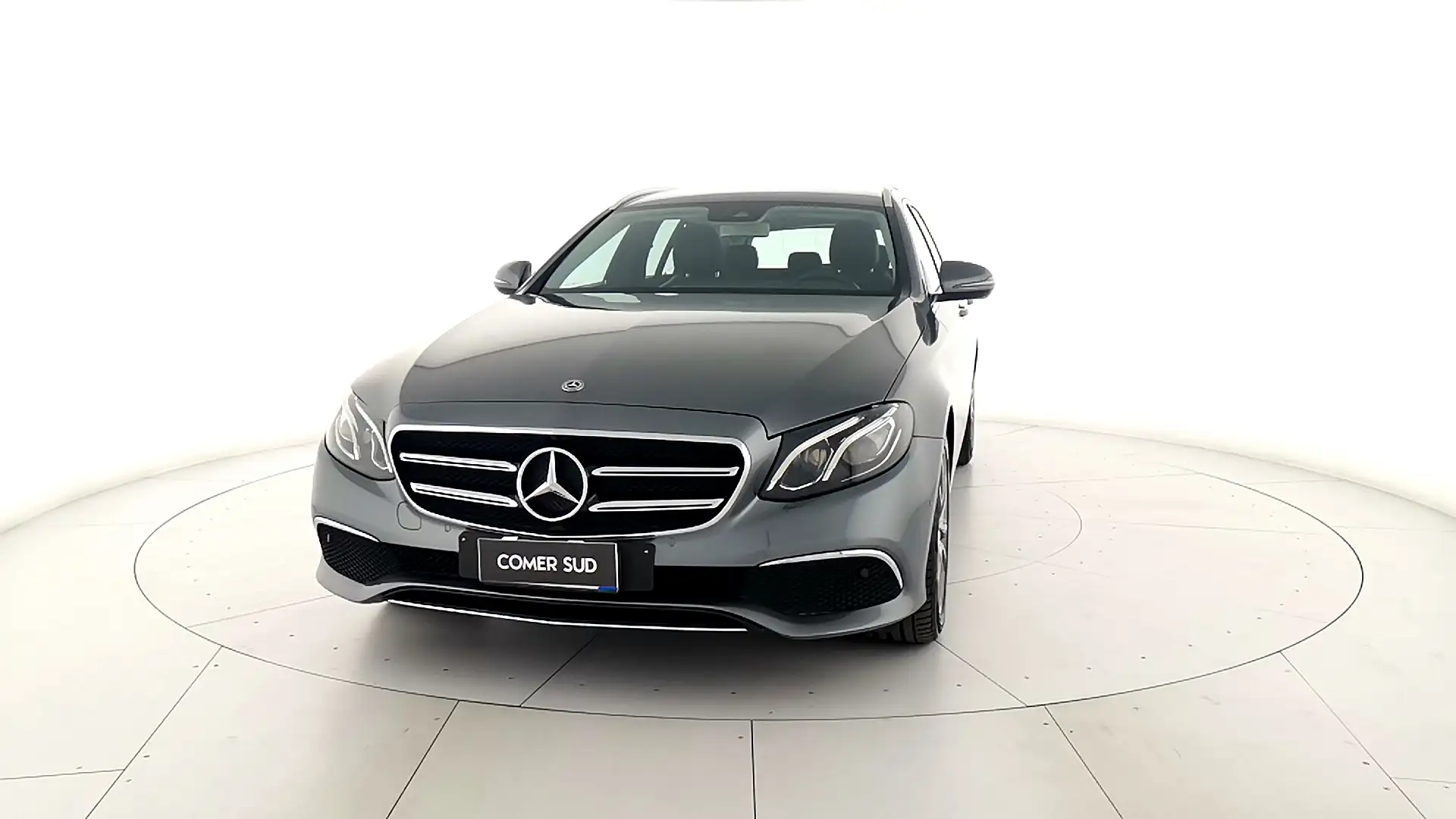Mercedes-Benz E 220 220 d Business Sport auto Grigio - 1