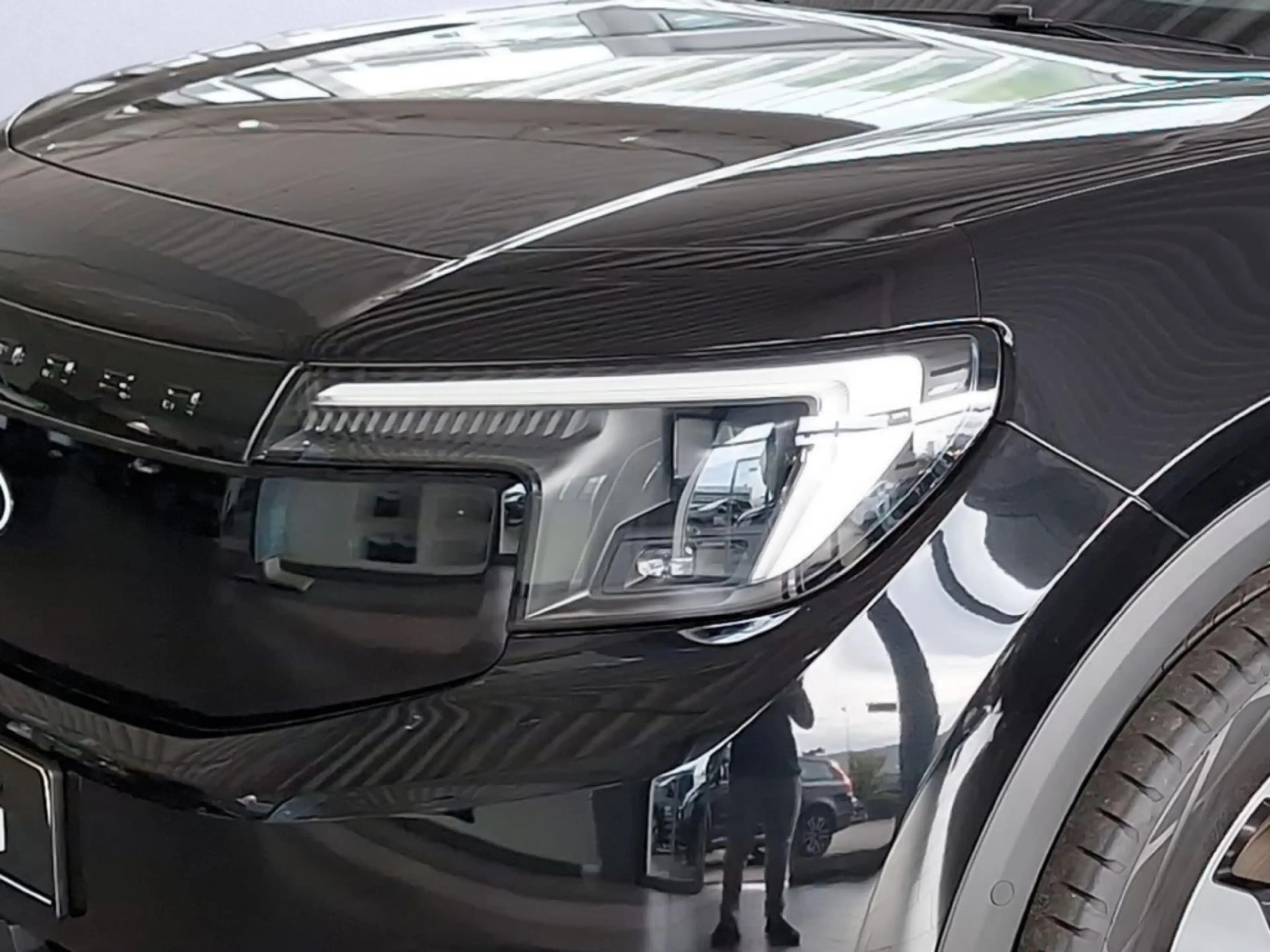 Ford Explorer RWD BEV Premium AHK B&O Wärmepume Massage — photo 5