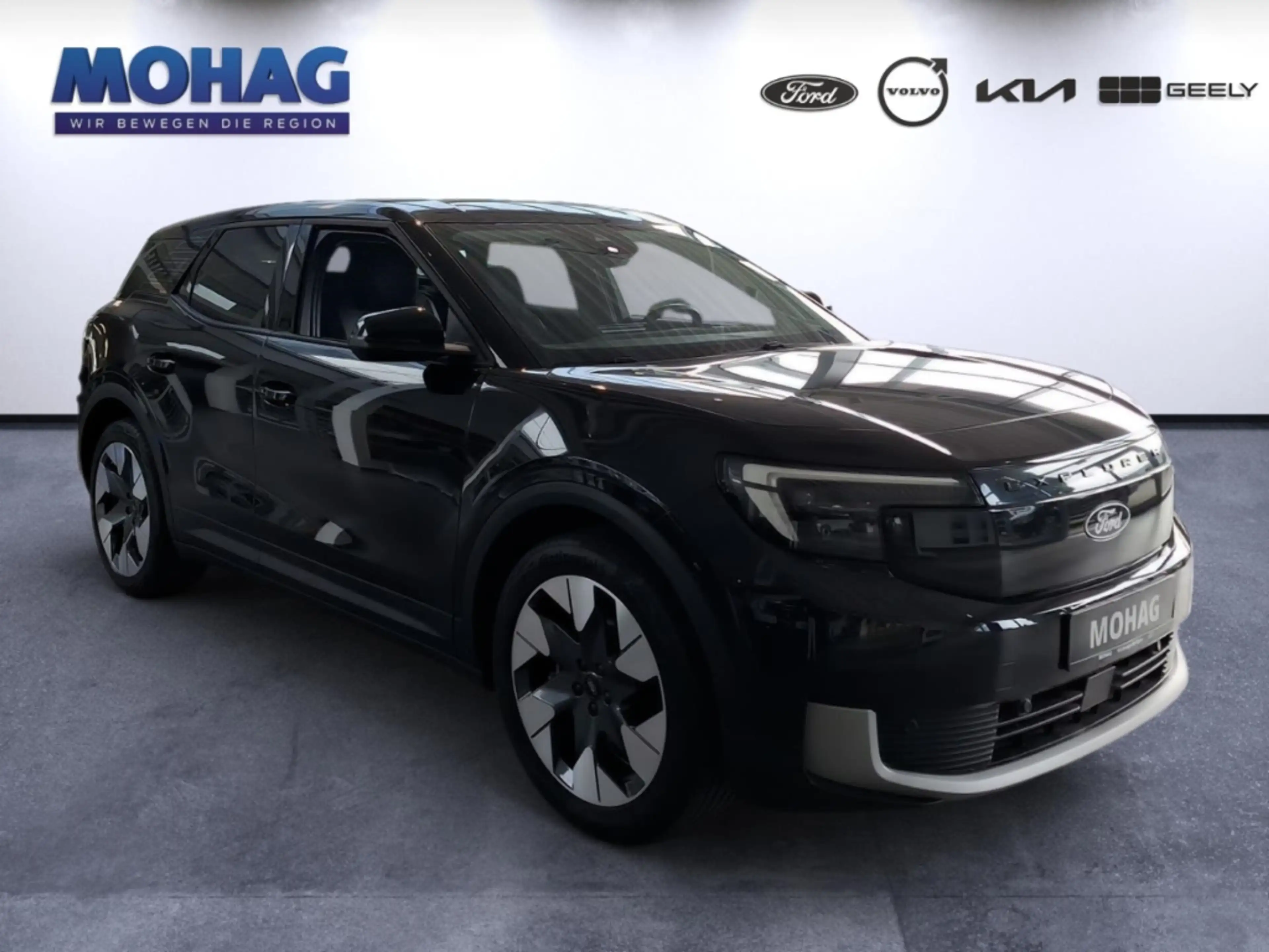 Ford Explorer RWD BEV Premium AHK B&O Wärmepume Massage — photo 2