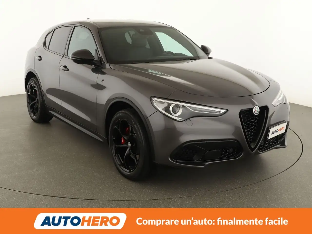 Alfa Romeo Stelvio 2022 — фото 8