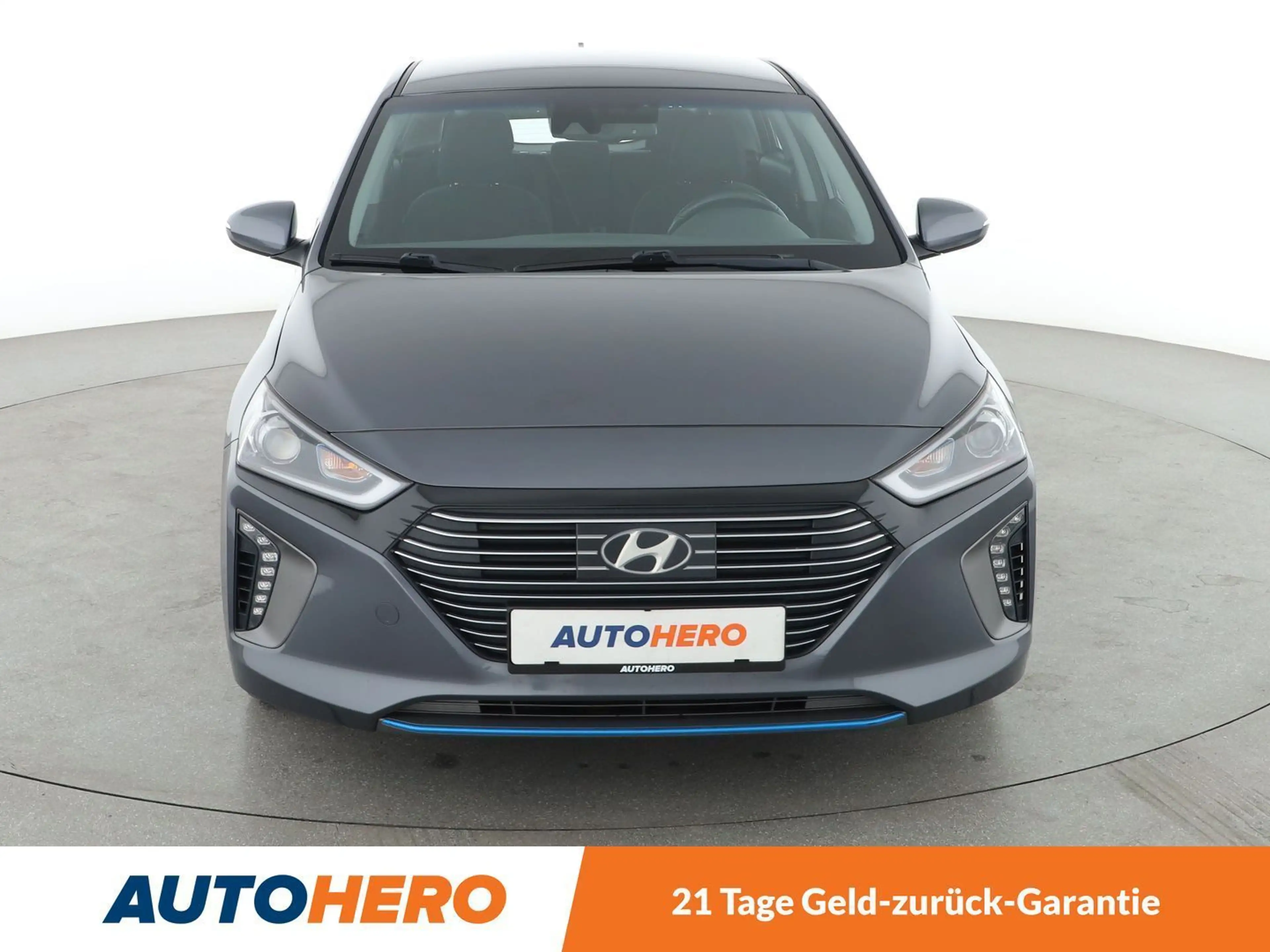 Hyundai IONIQ 1.6 Style Hybrid Aut.*NAVI*BiXENON*CAM*SHZ*LHZ* — photo 9