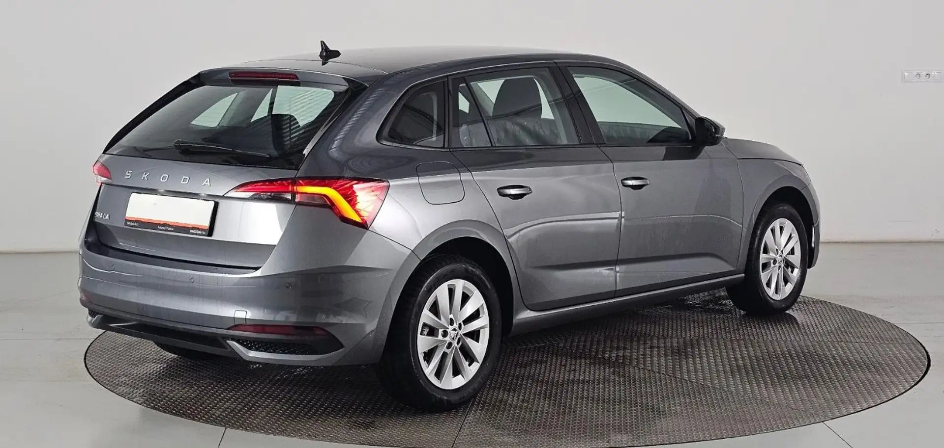 Skoda Scala Selection*PDC+KLIMA+SHZ Argento - 2