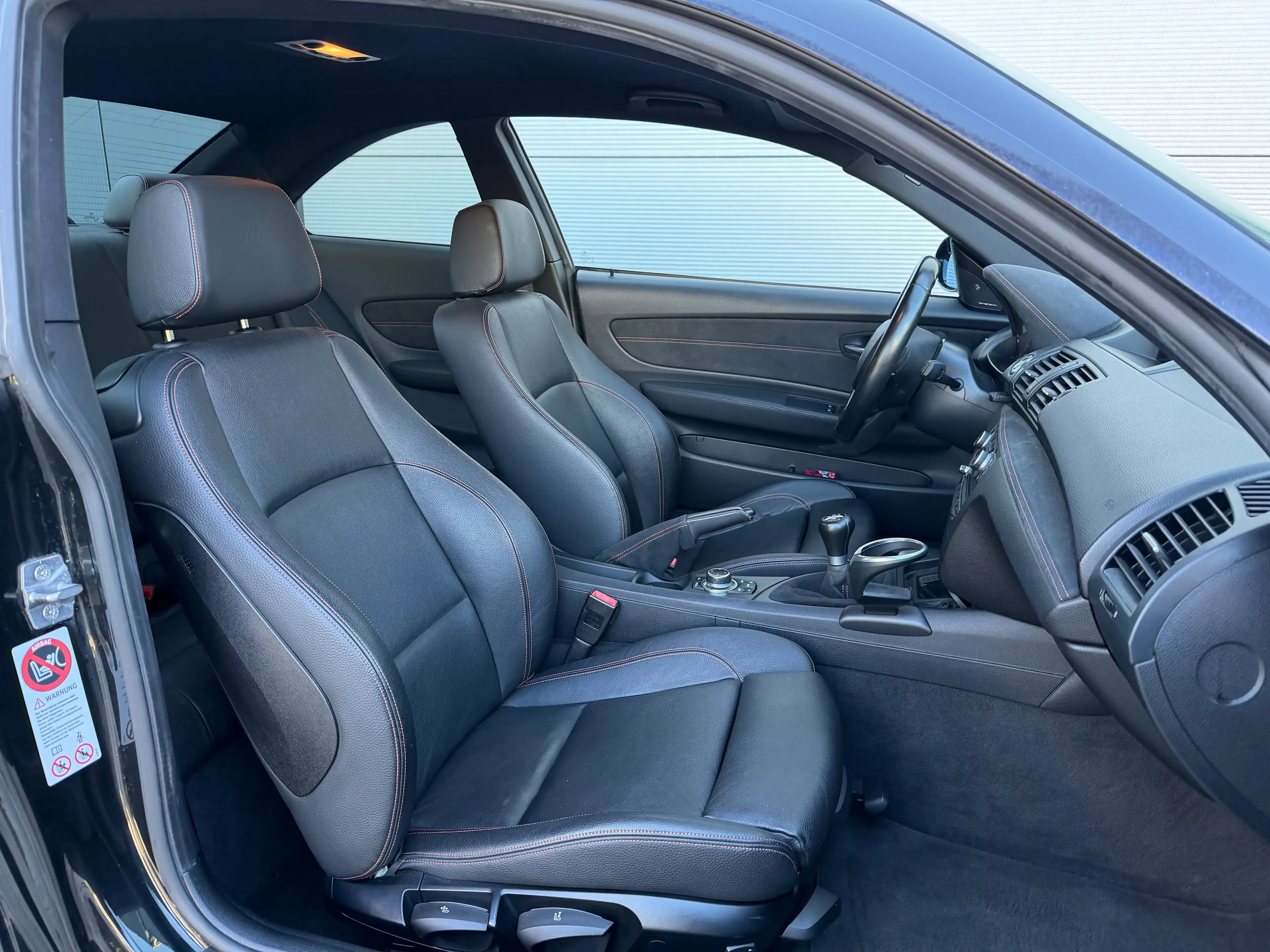 BMW 1er M Coupé 3.0i — photo 12