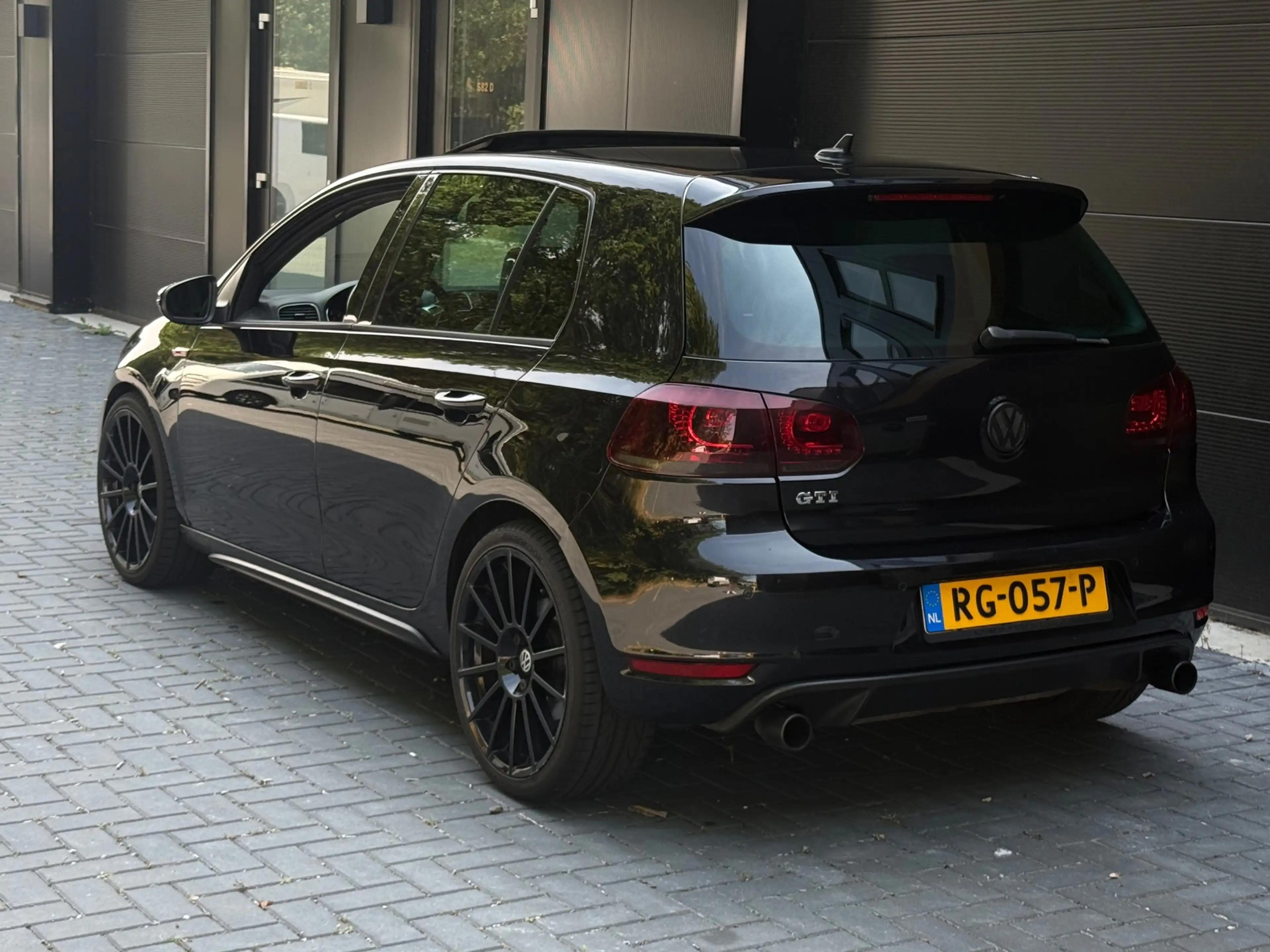 Volkswagen Golf GTI 2.0 LEDER/LED/DSG/DAKJE/PDC/FLIPPERS/VOL OPTIE/RIJ — photo 8