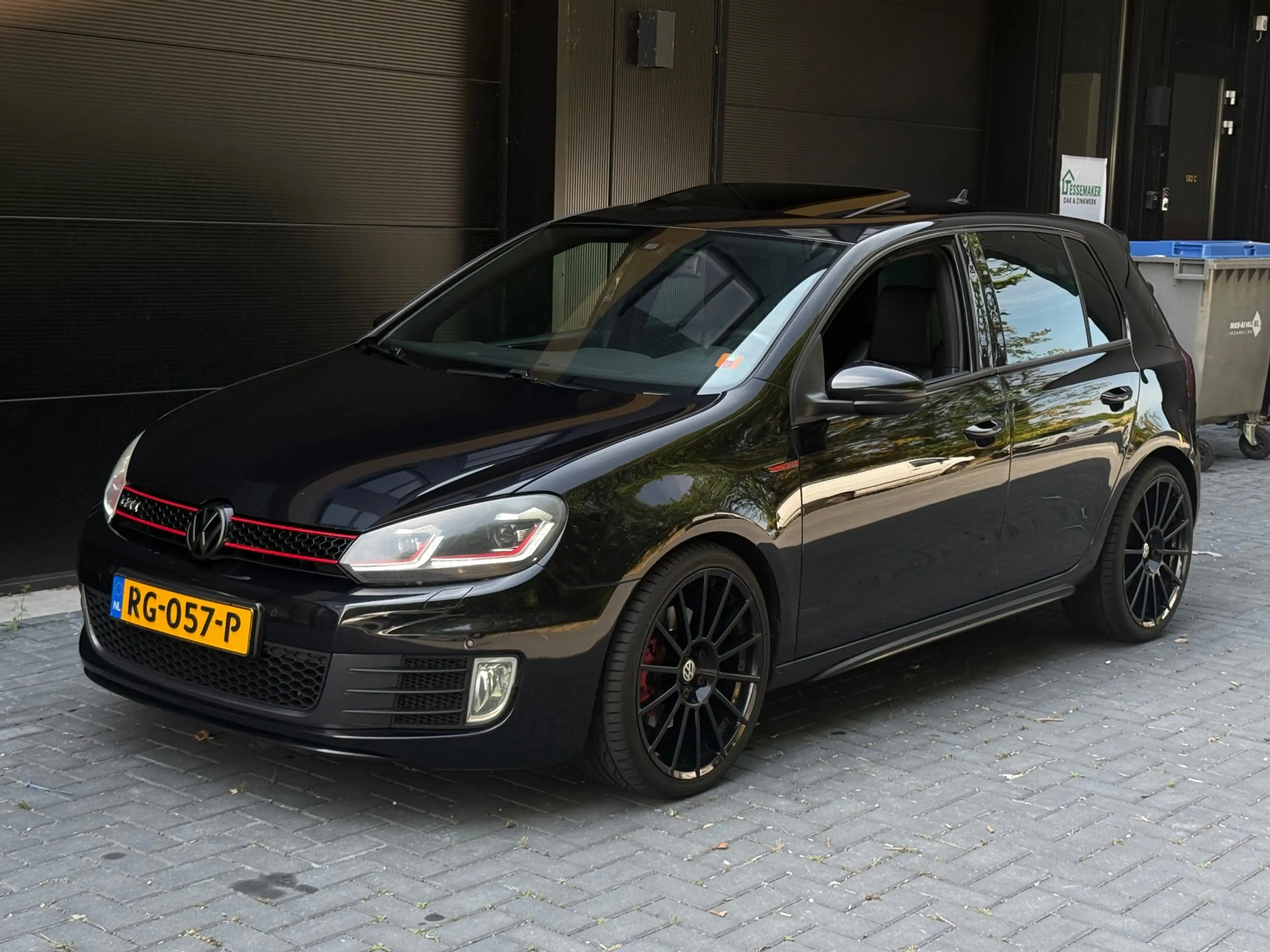 Volkswagen Golf GTI 2.0 LEDER/LED/DSG/DAKJE/PDC/FLIPPERS/VOL OPTIE/RIJ — photo 4