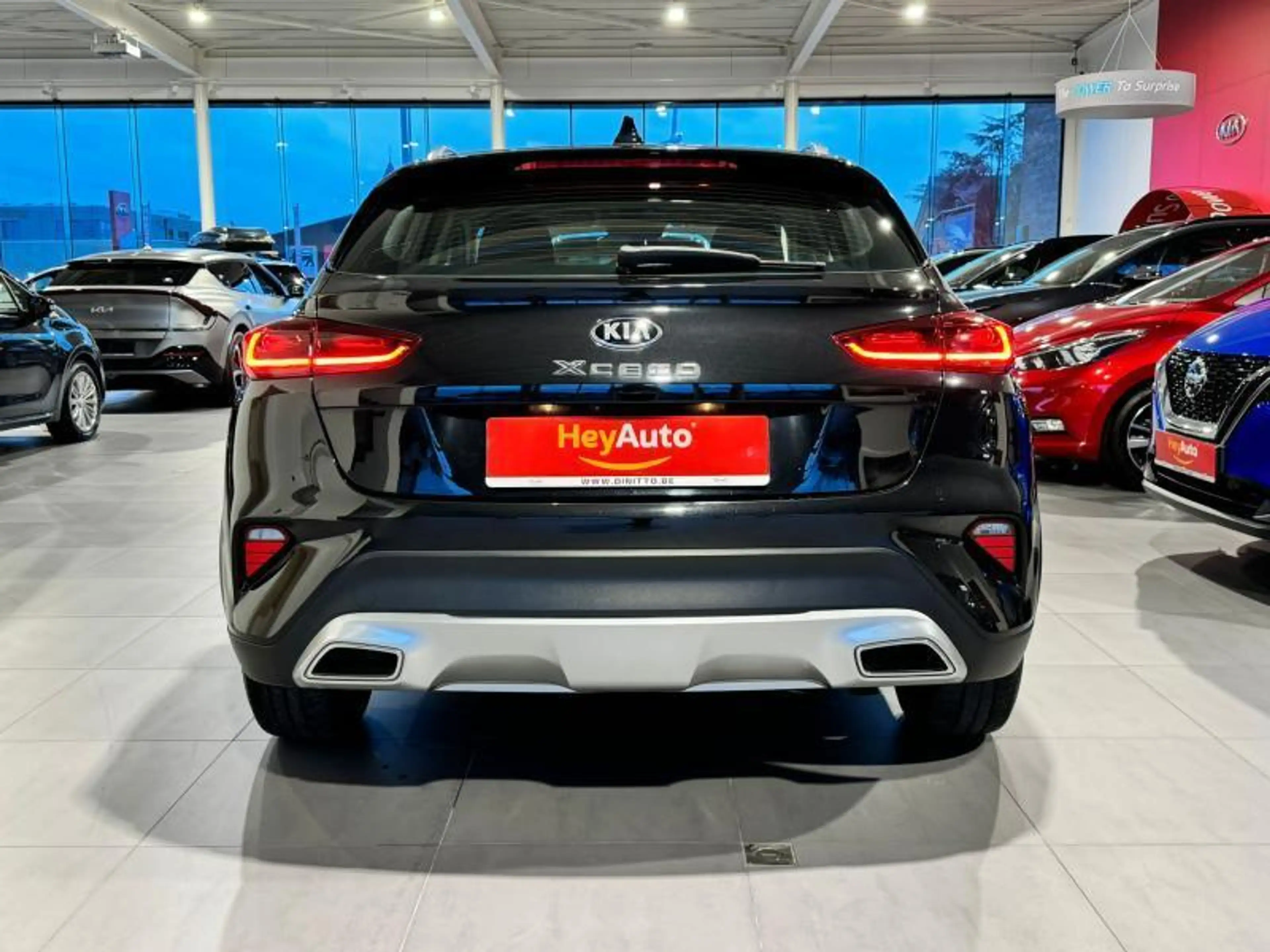 Kia XCeed Must 1.0 T ISG — photo 5